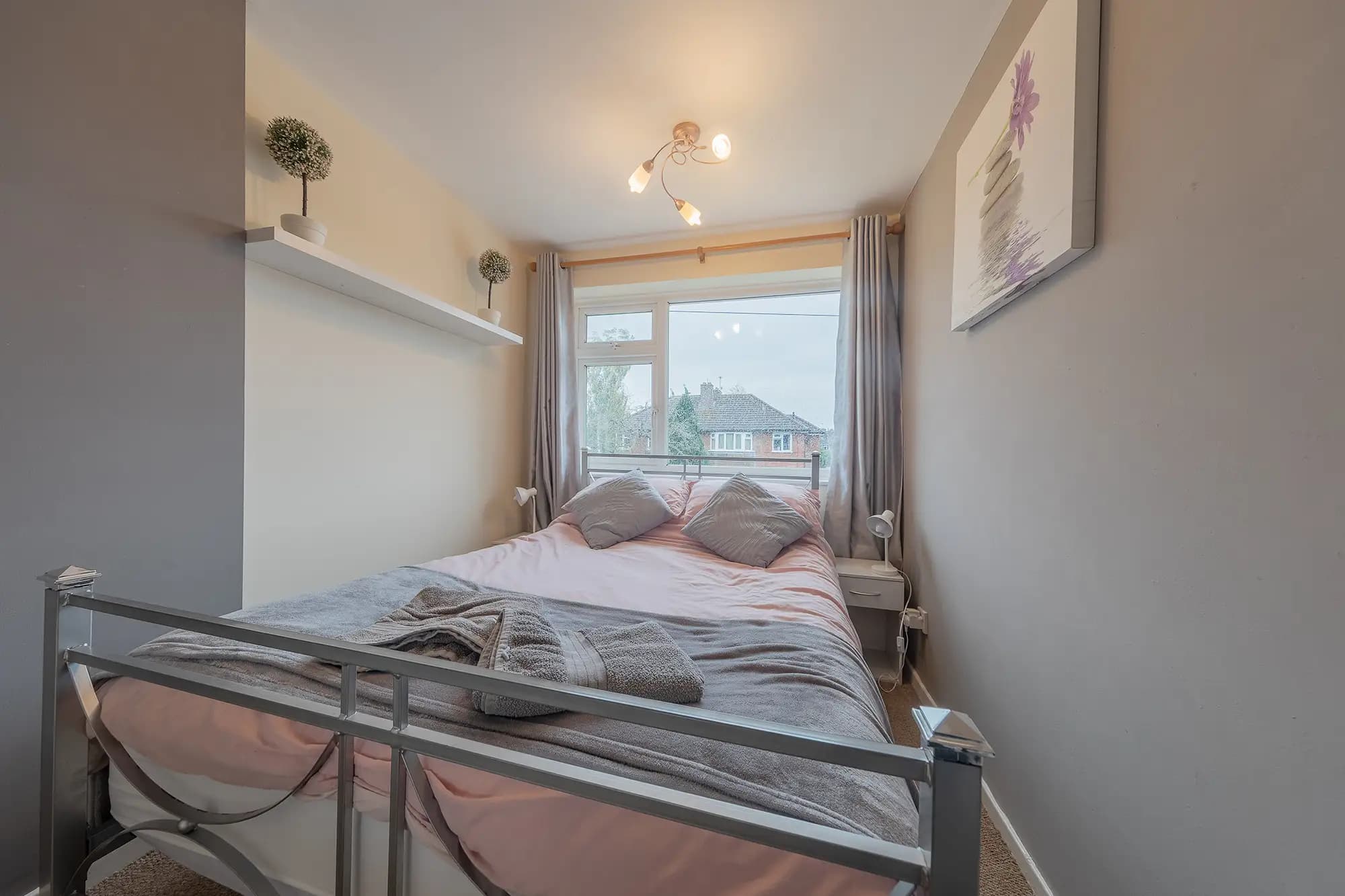 property photo 14 of 32