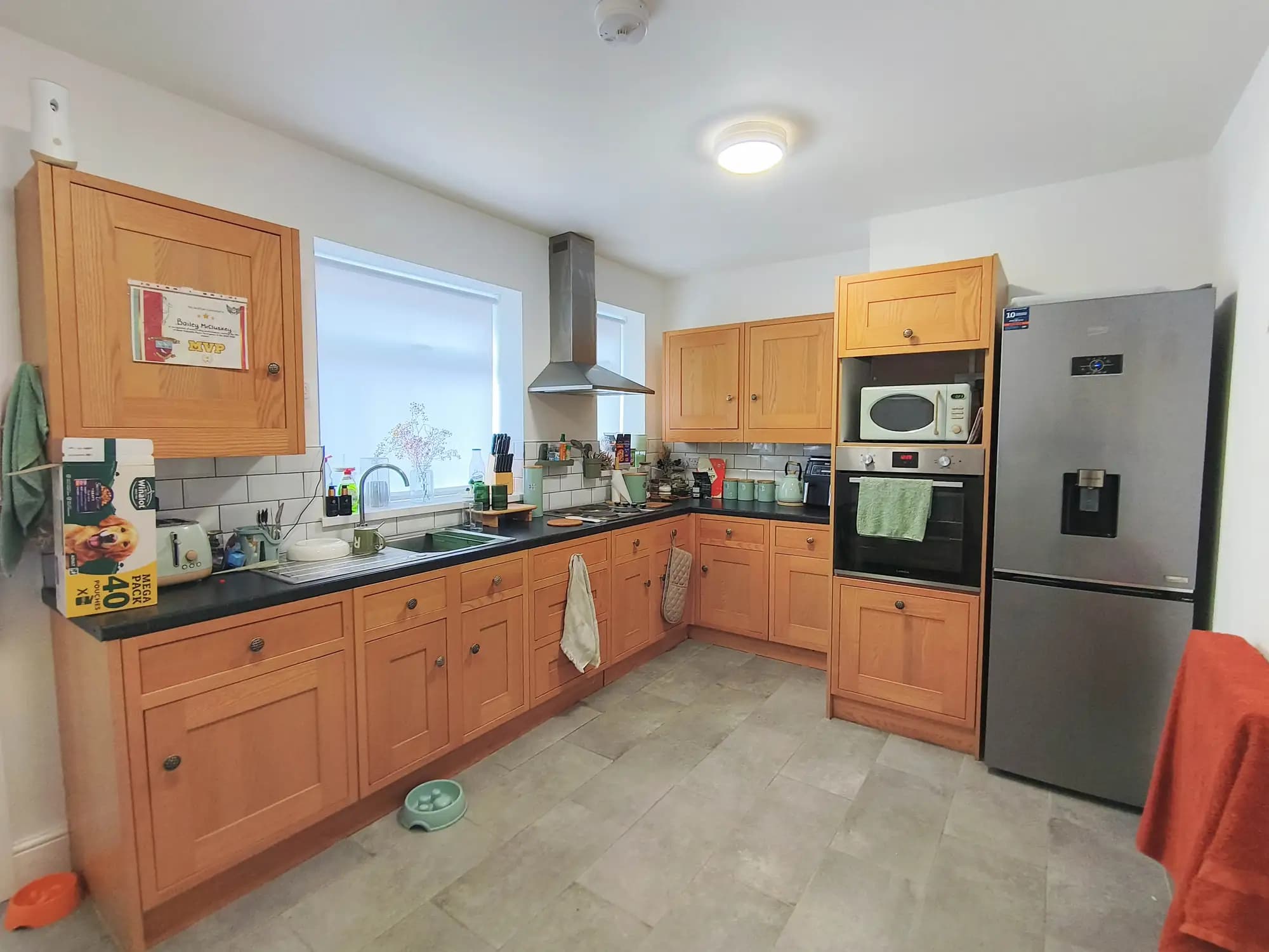 property photo 6 of 16