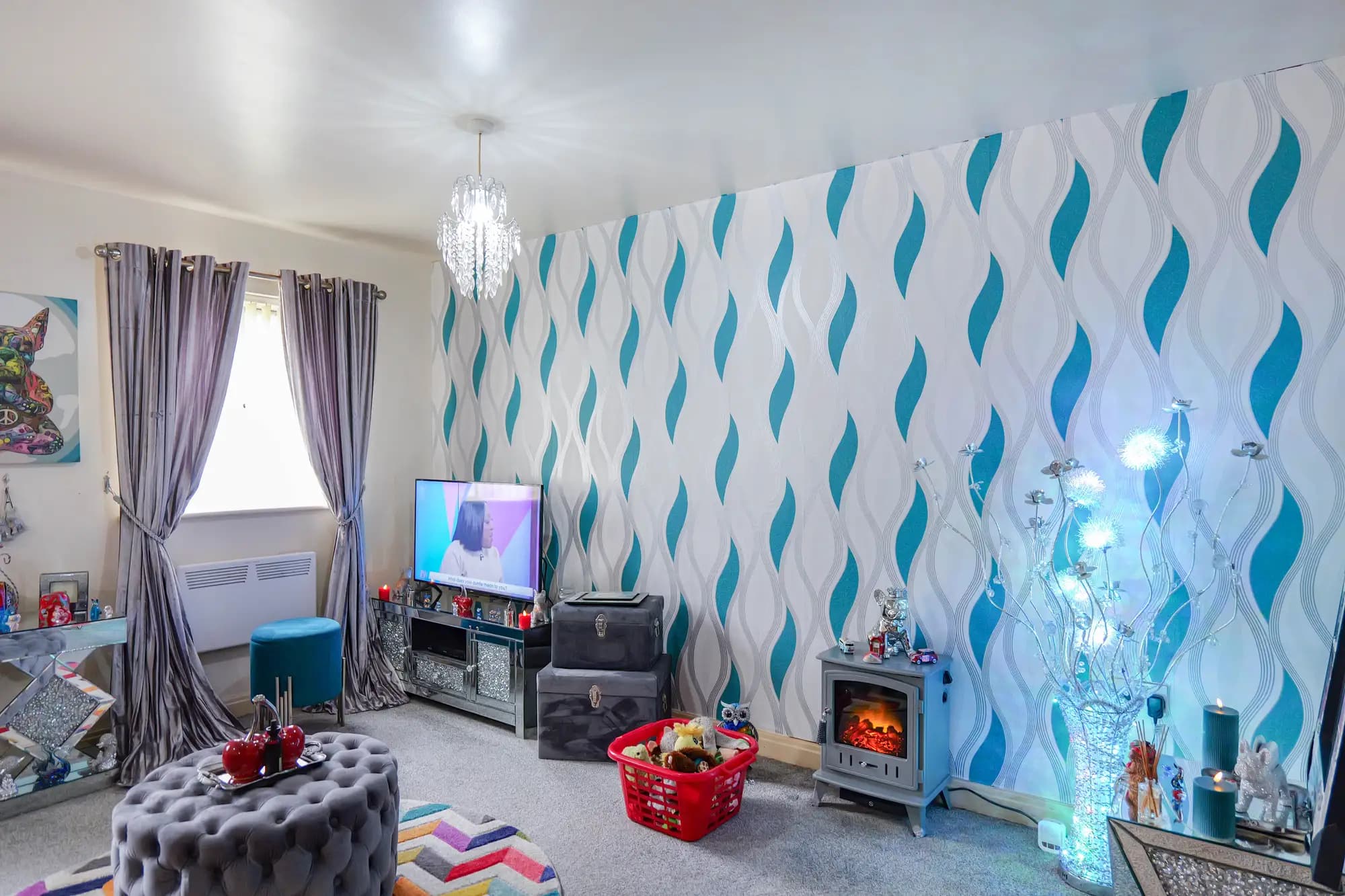 property photo 3 of 20