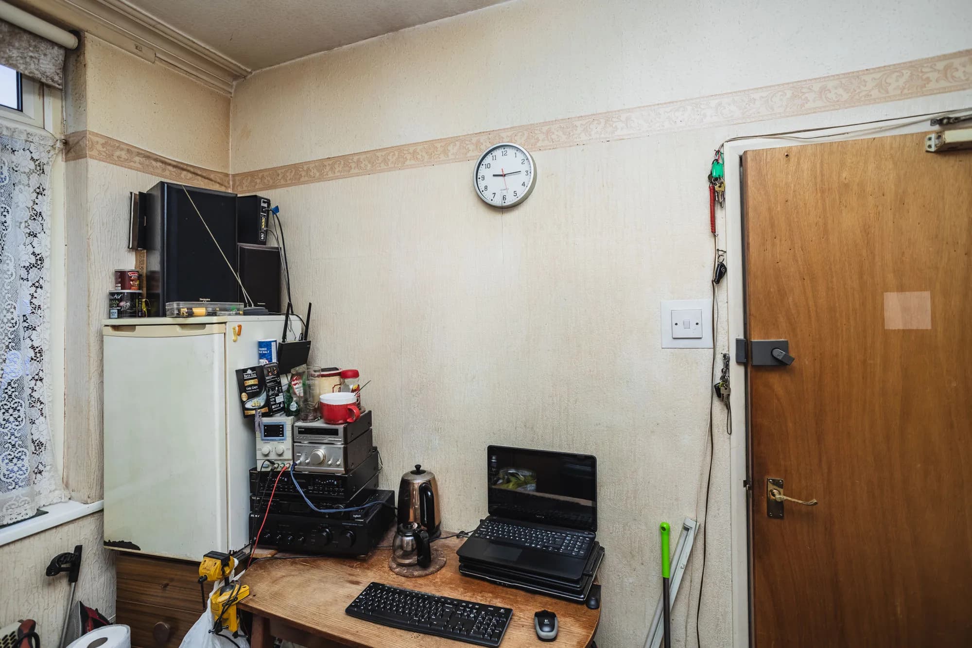 property photo 13 of 34