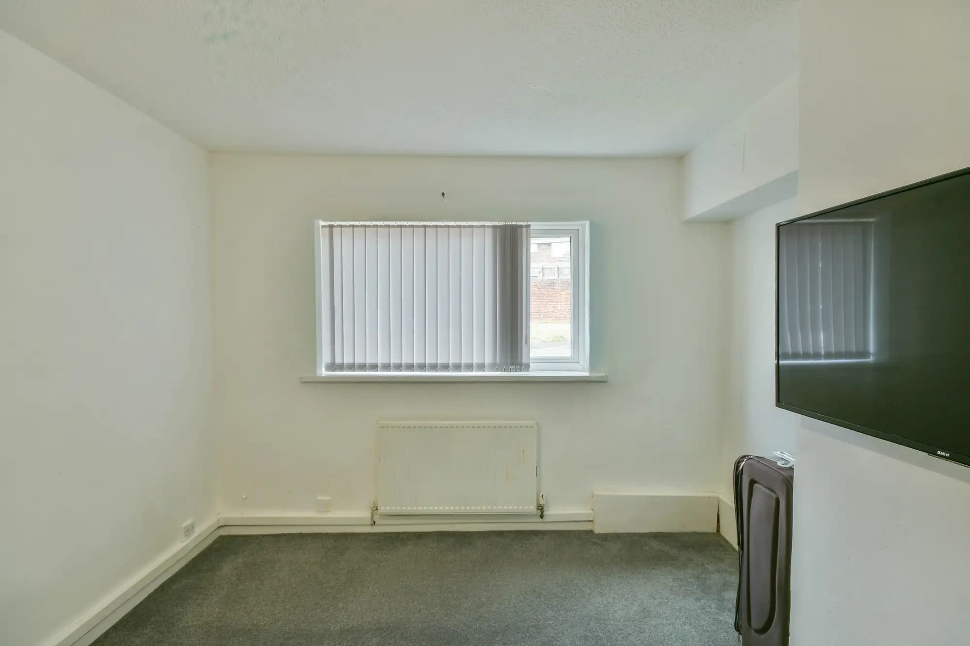 property photo 14 of 20