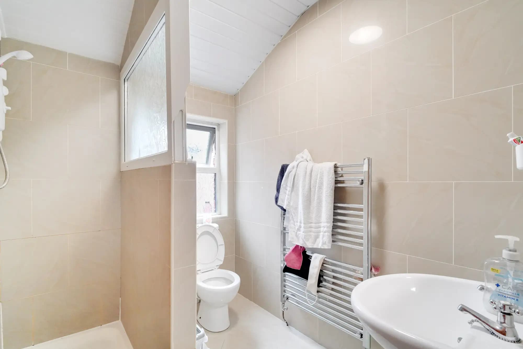 property photo 10 of 57