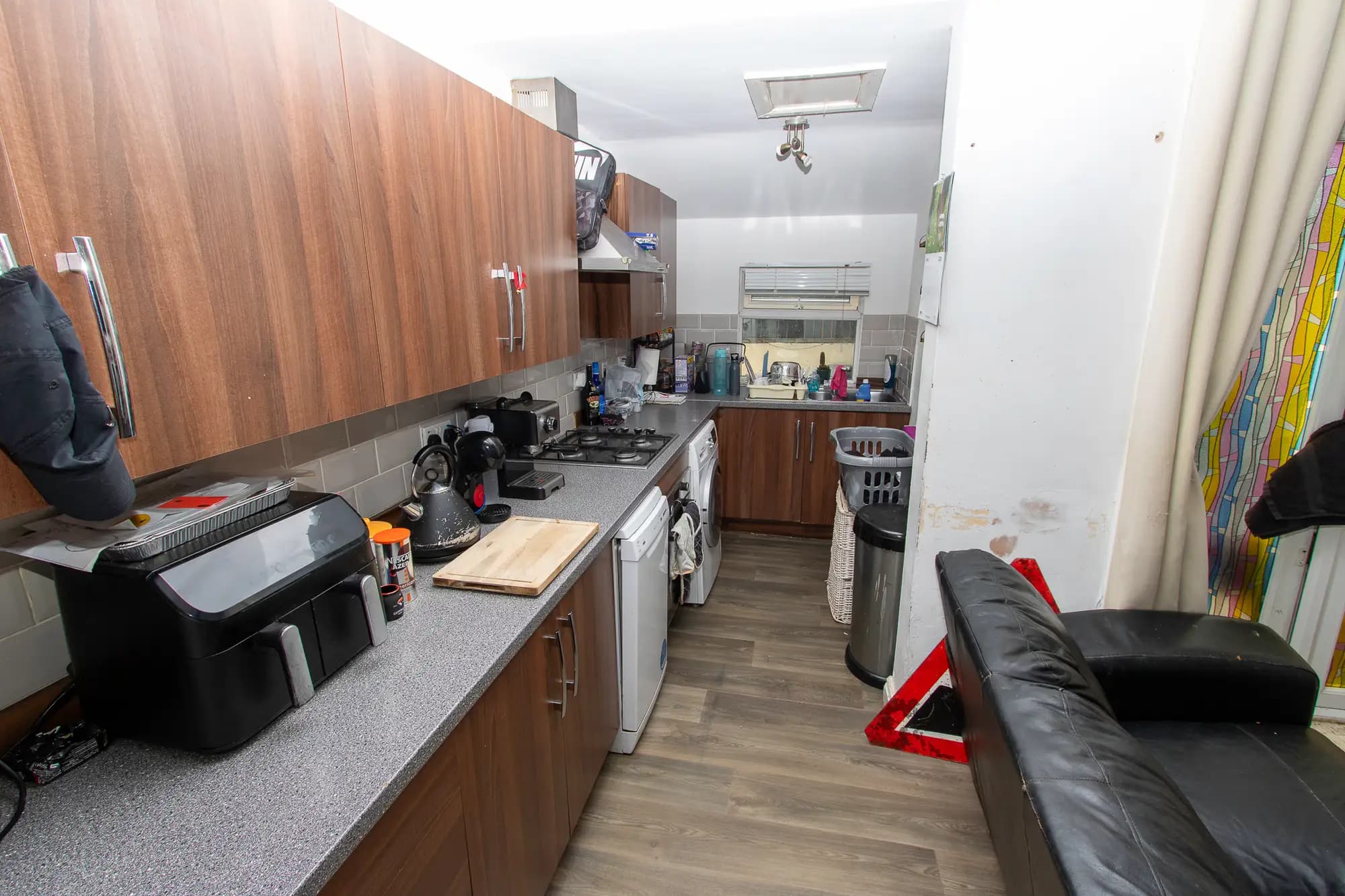 property photo 5 of 13