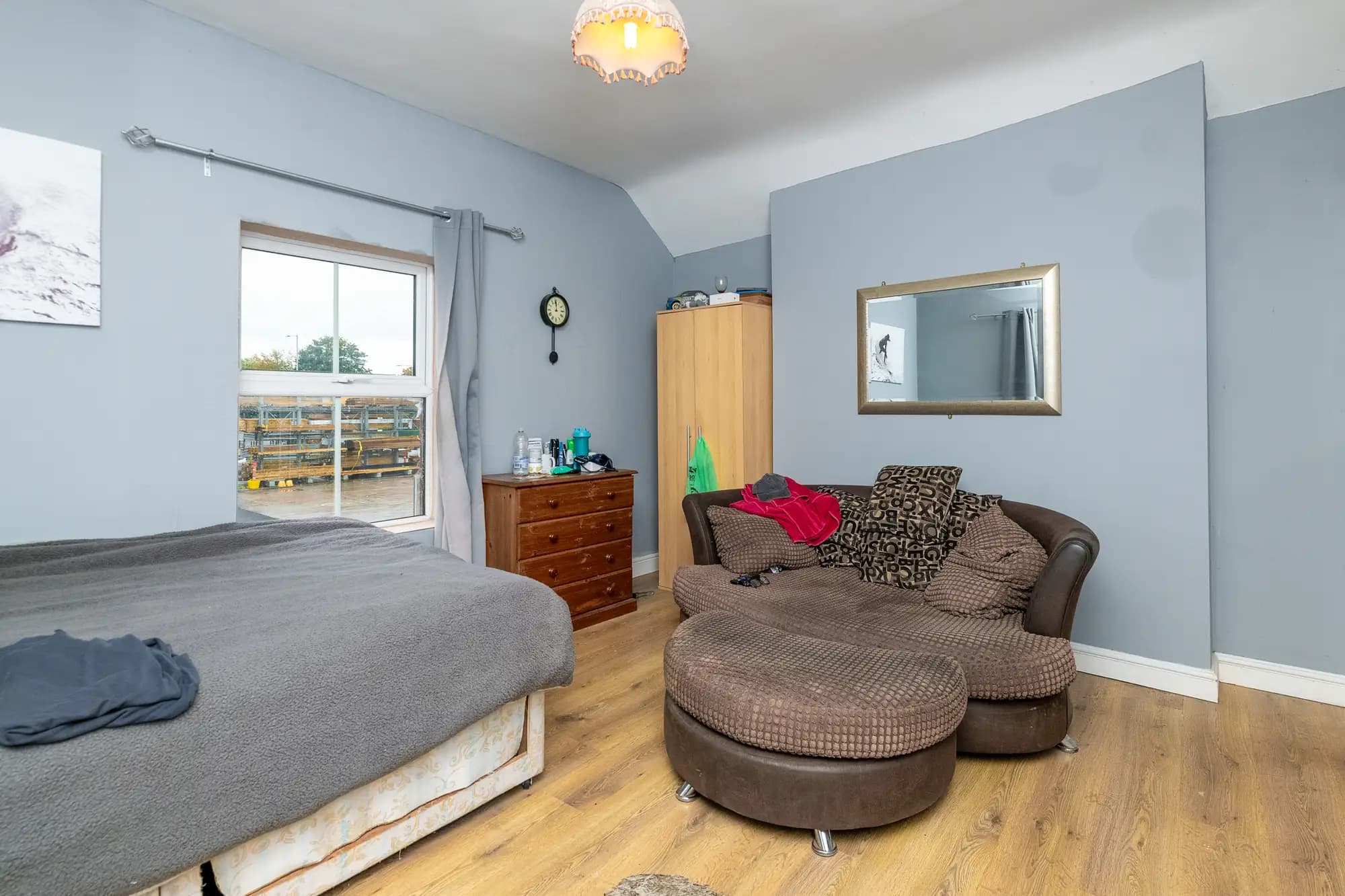 property photo 12 of 22