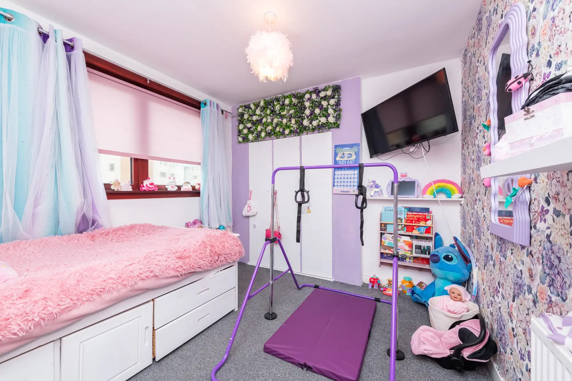 property photo 17 of 36