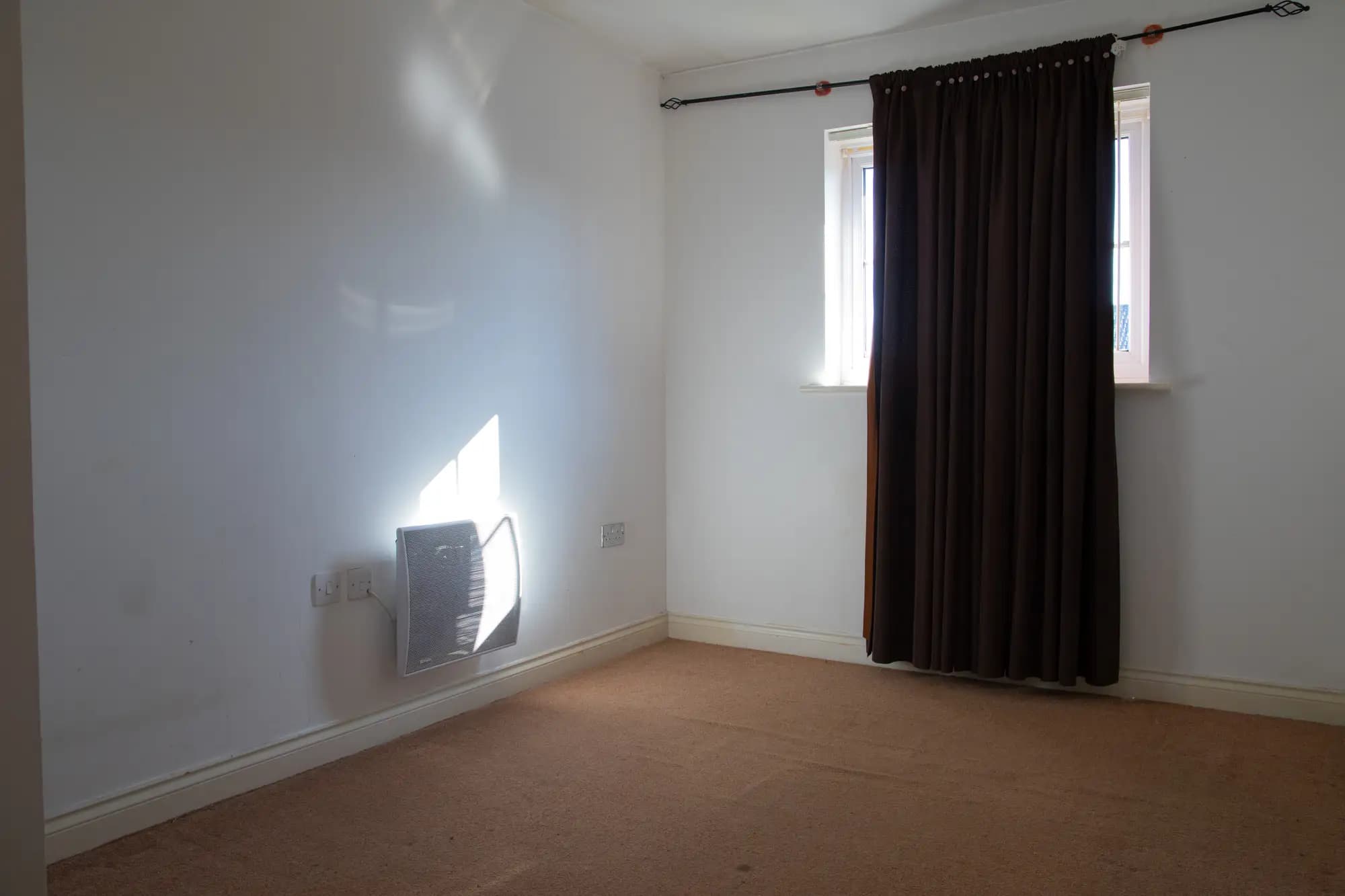 property photo 13 of 17