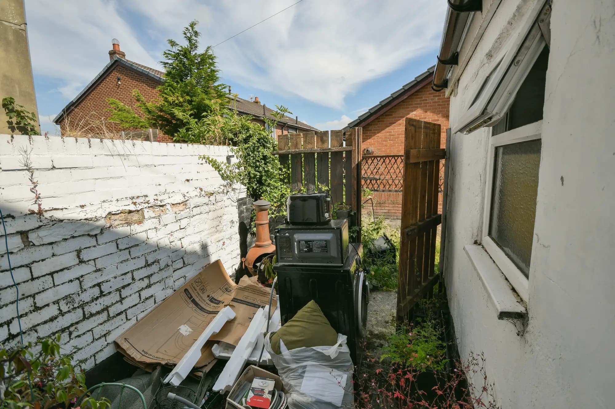 property photo 15 of 16