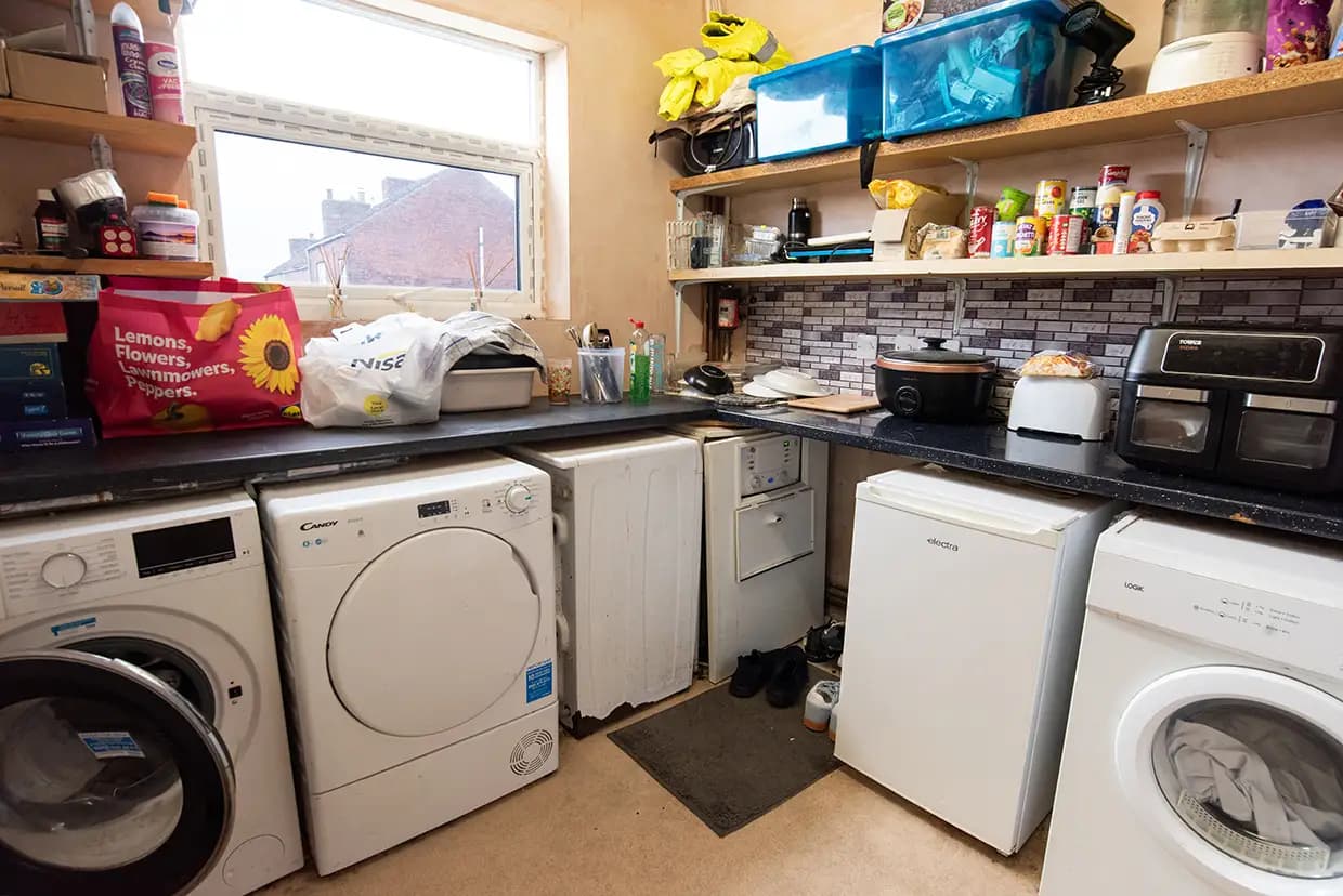 property photo 15 of 58