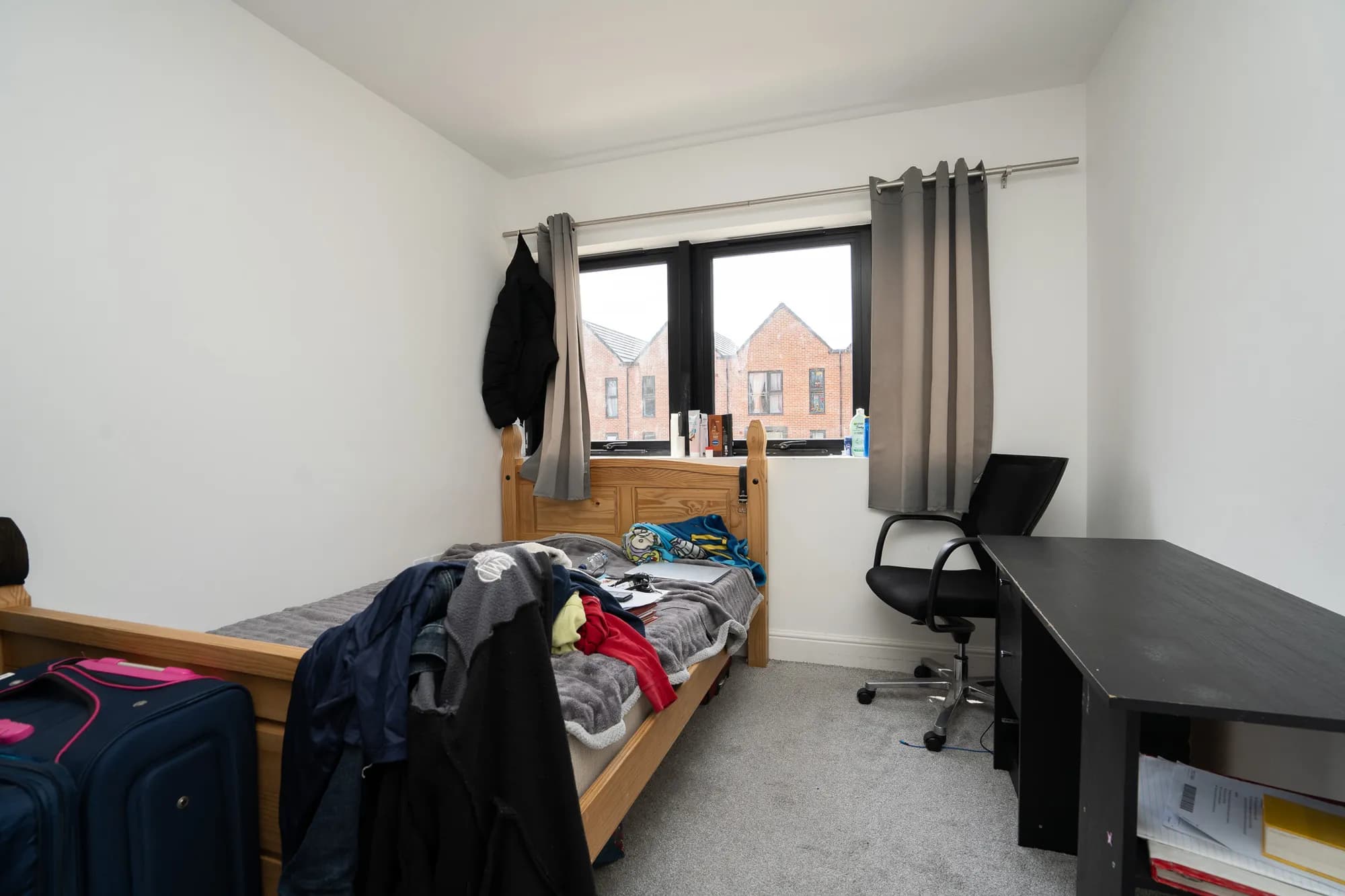 property photo 13 of 18