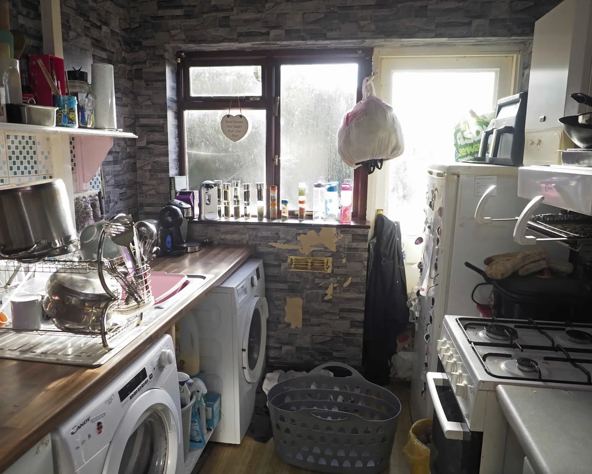 property photo 9 of 29