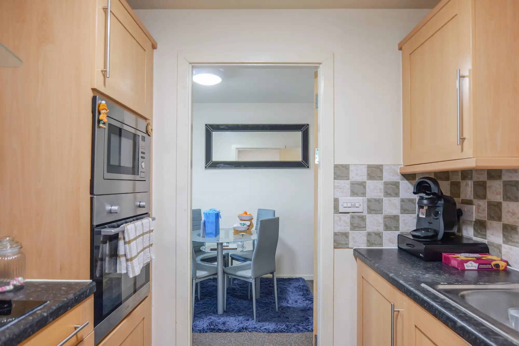 property photo 5 of 16