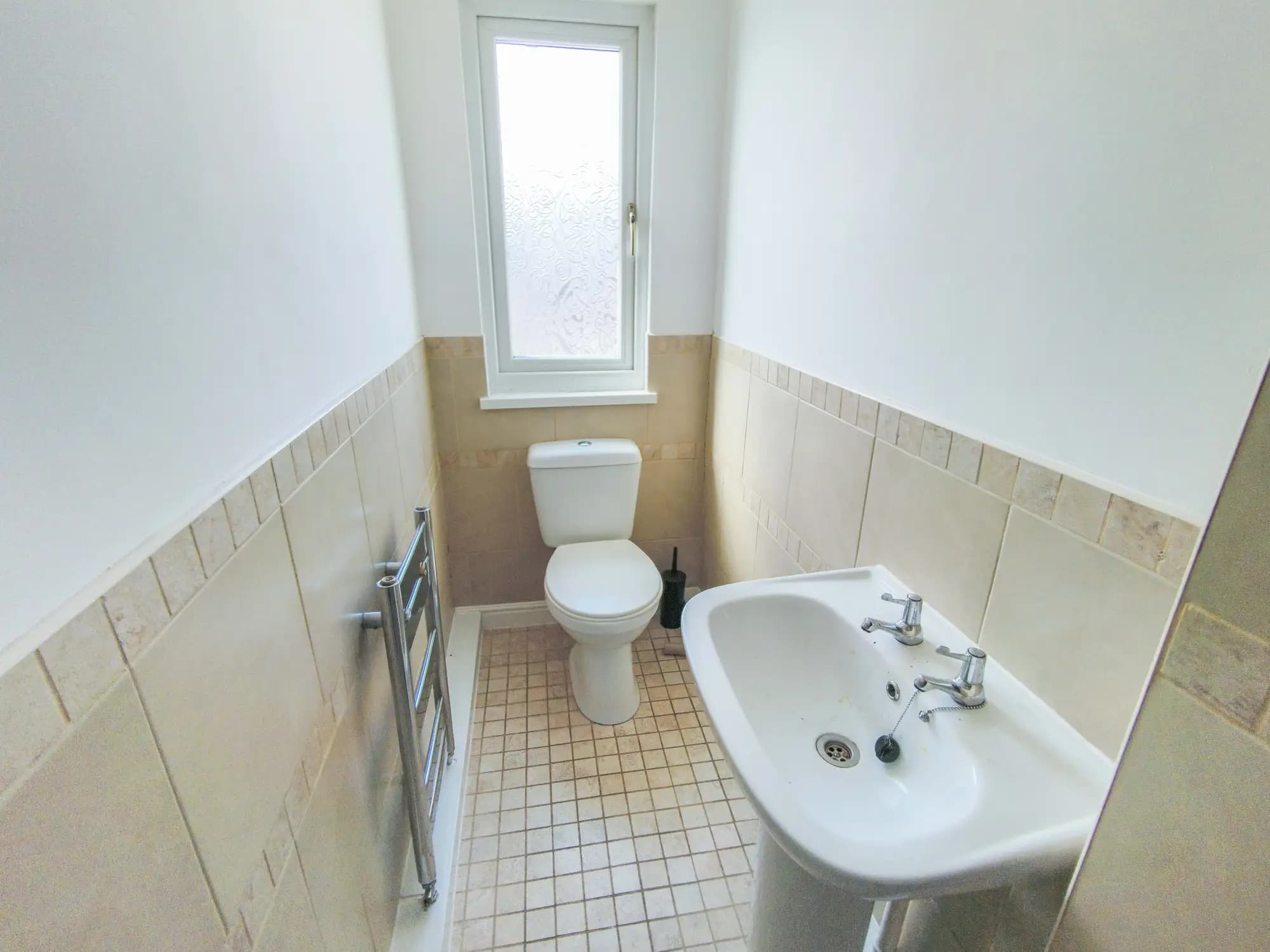 property photo 7 of 20