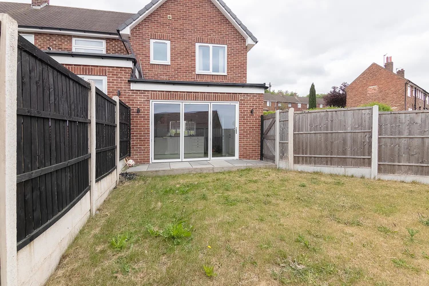 property photo 28 of 31