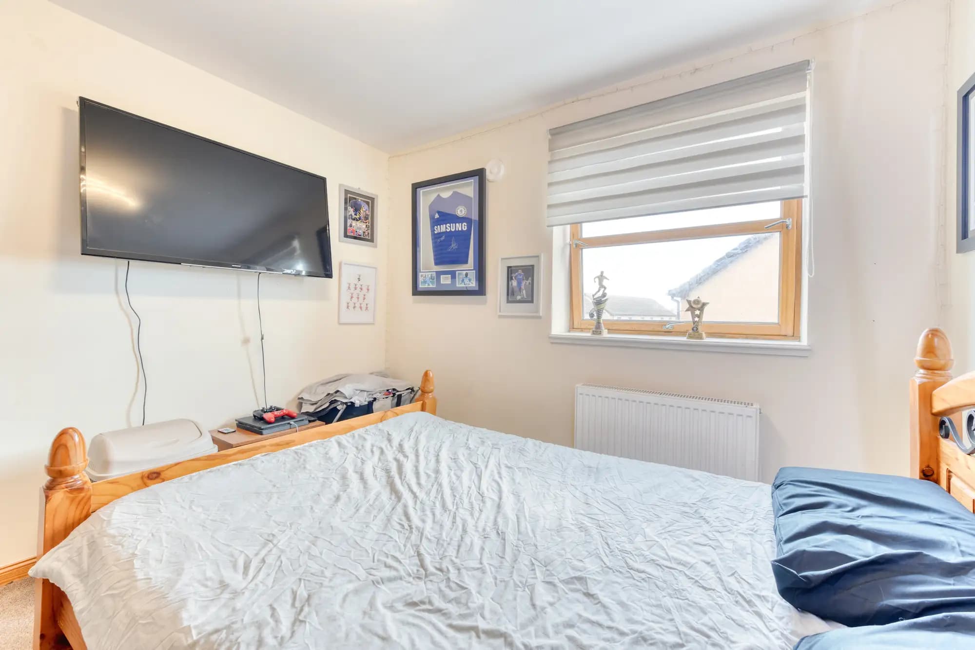 property photo 11 of 28