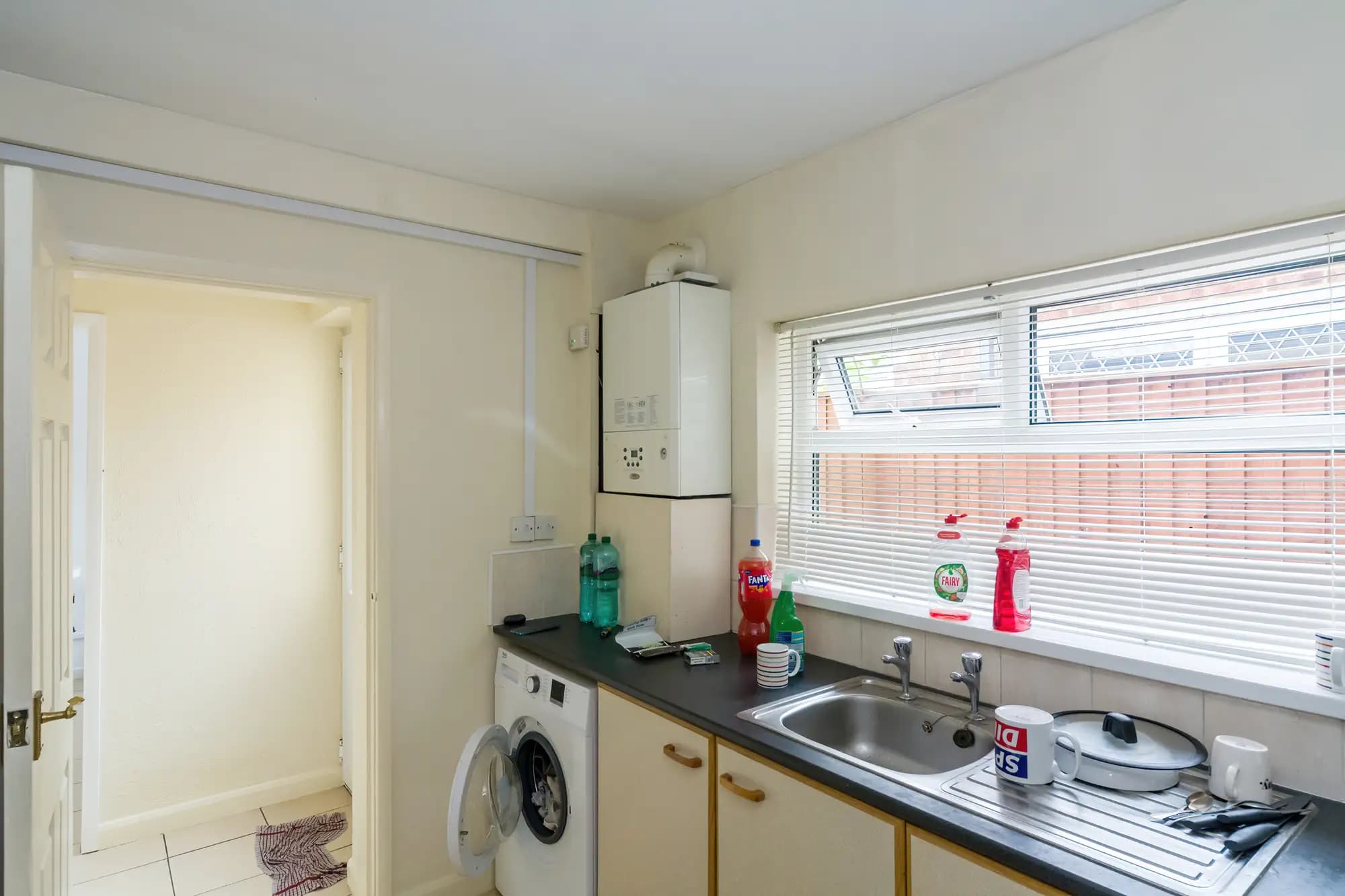 property photo 7 of 17