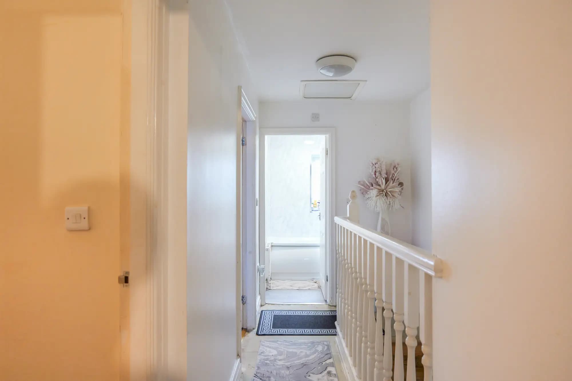 property photo 17 of 25