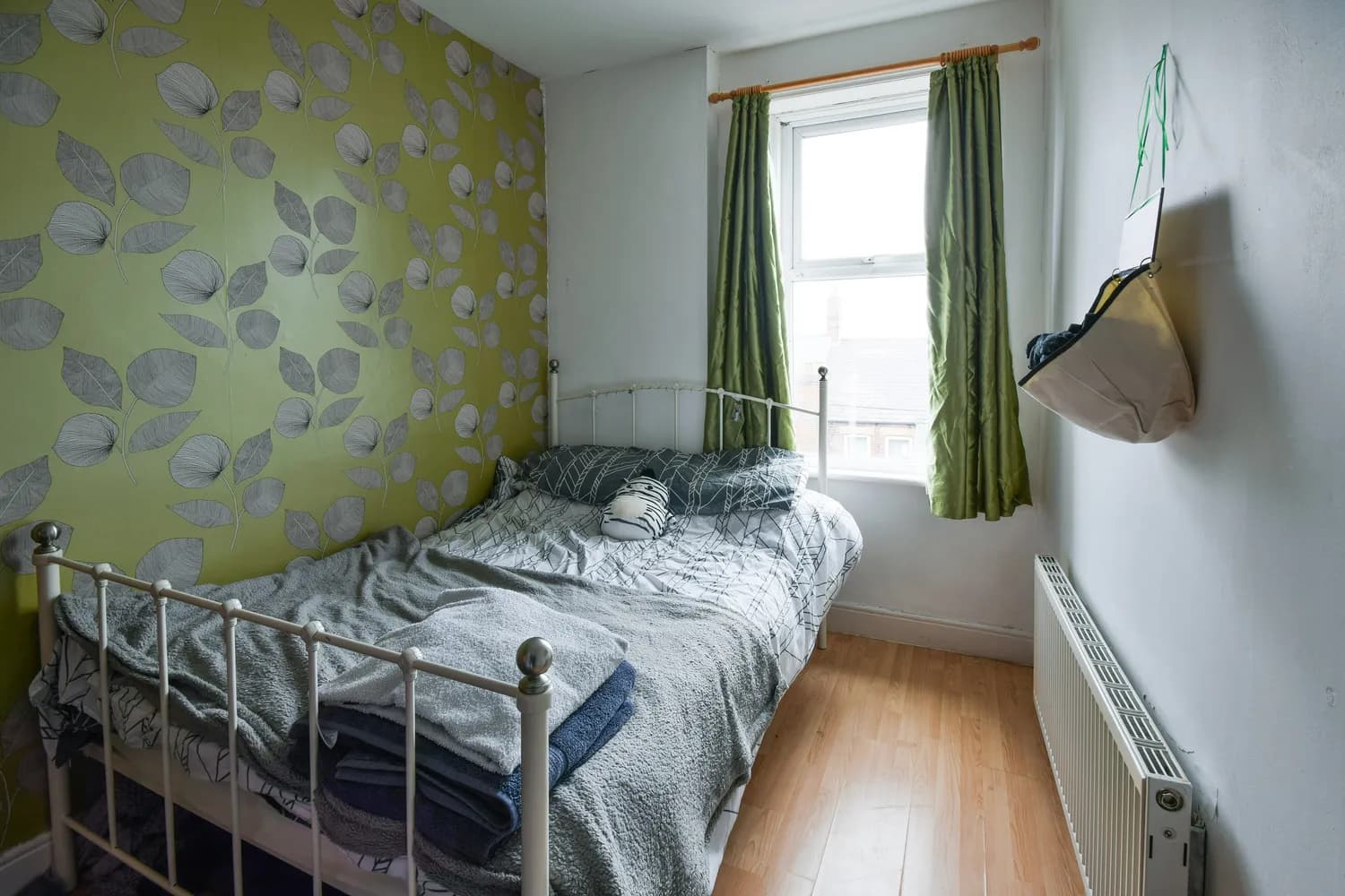 property photo 13 of 17