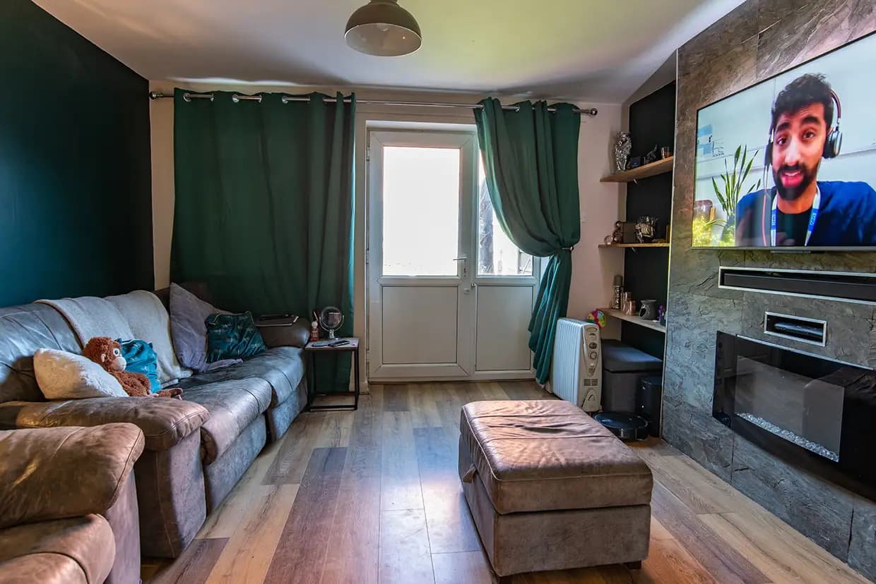 property photo 3 of 13