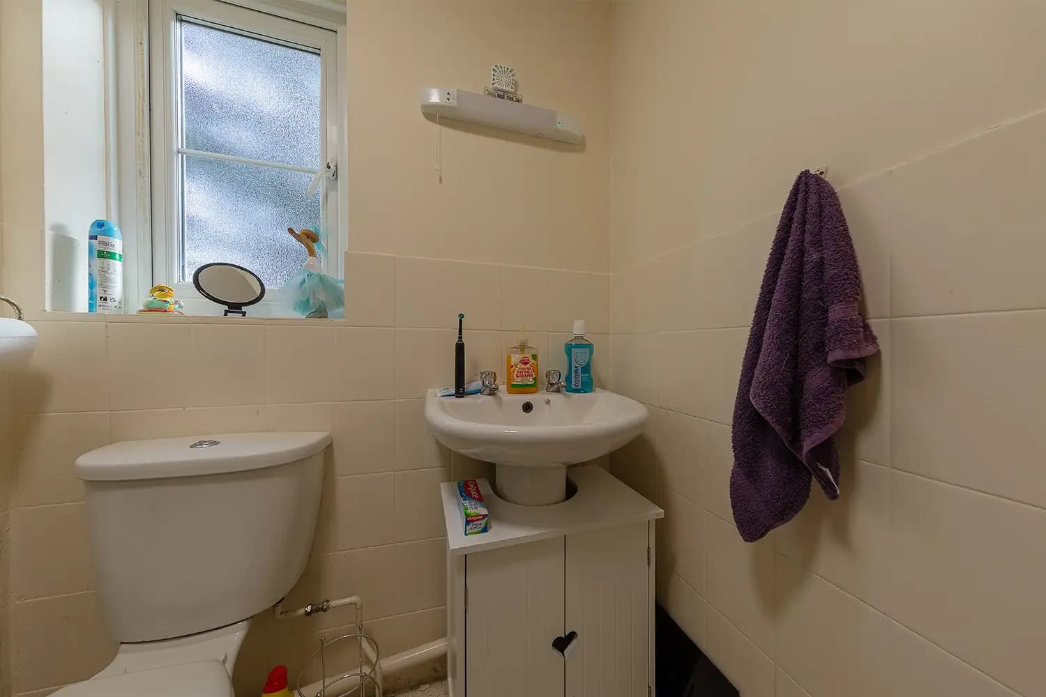 property photo 10 of 20