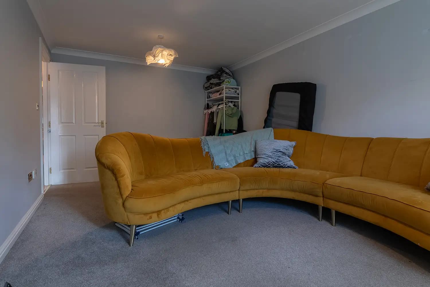 property photo 2 of 28