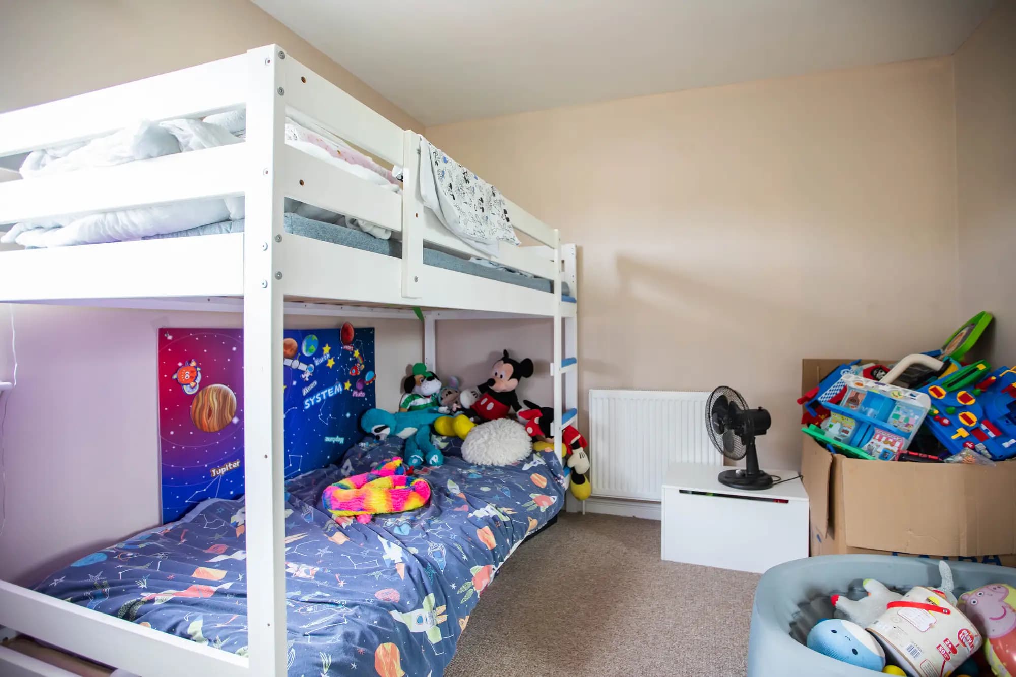 property photo 22 of 38