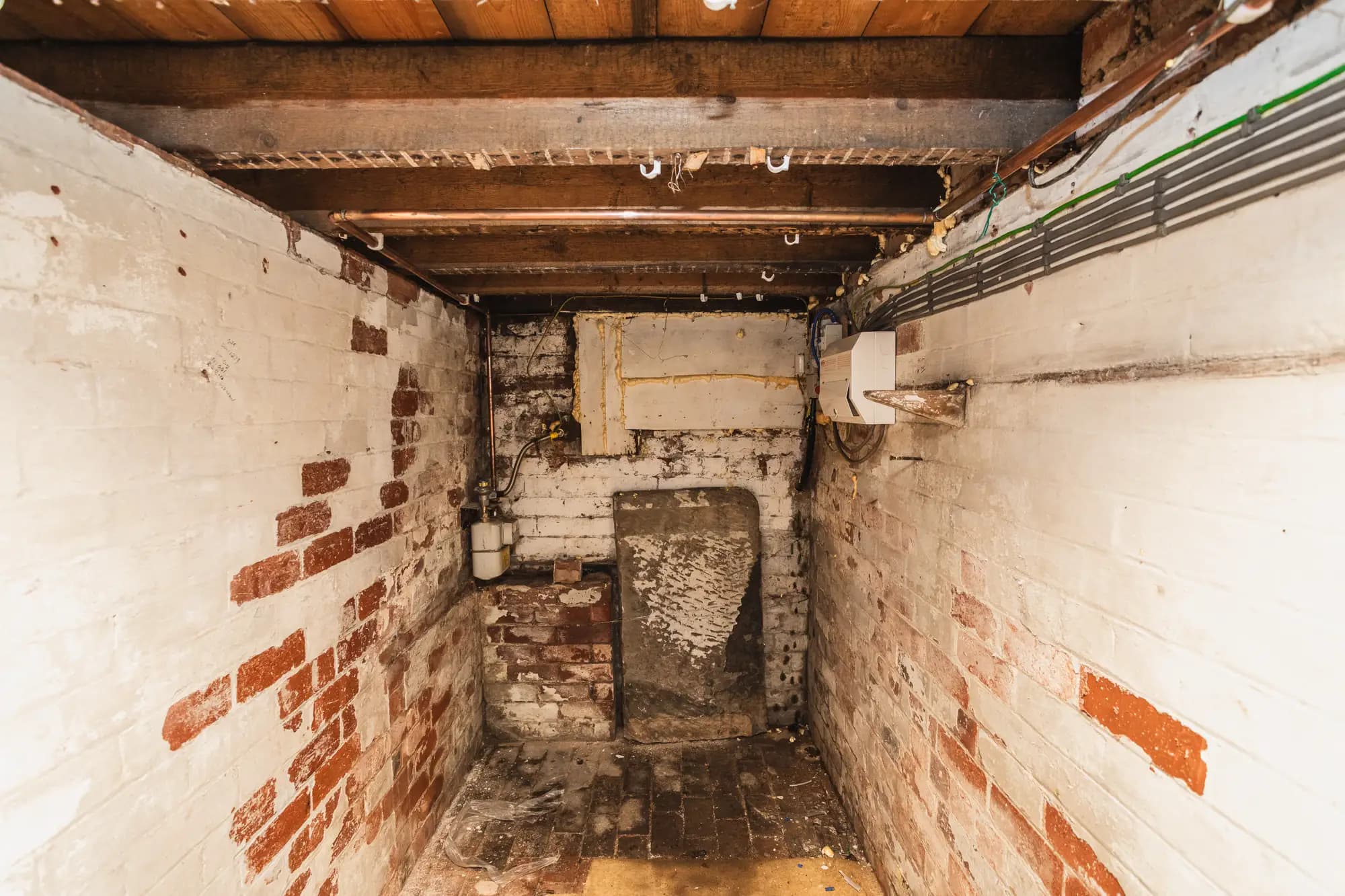 property photo 21 of 29