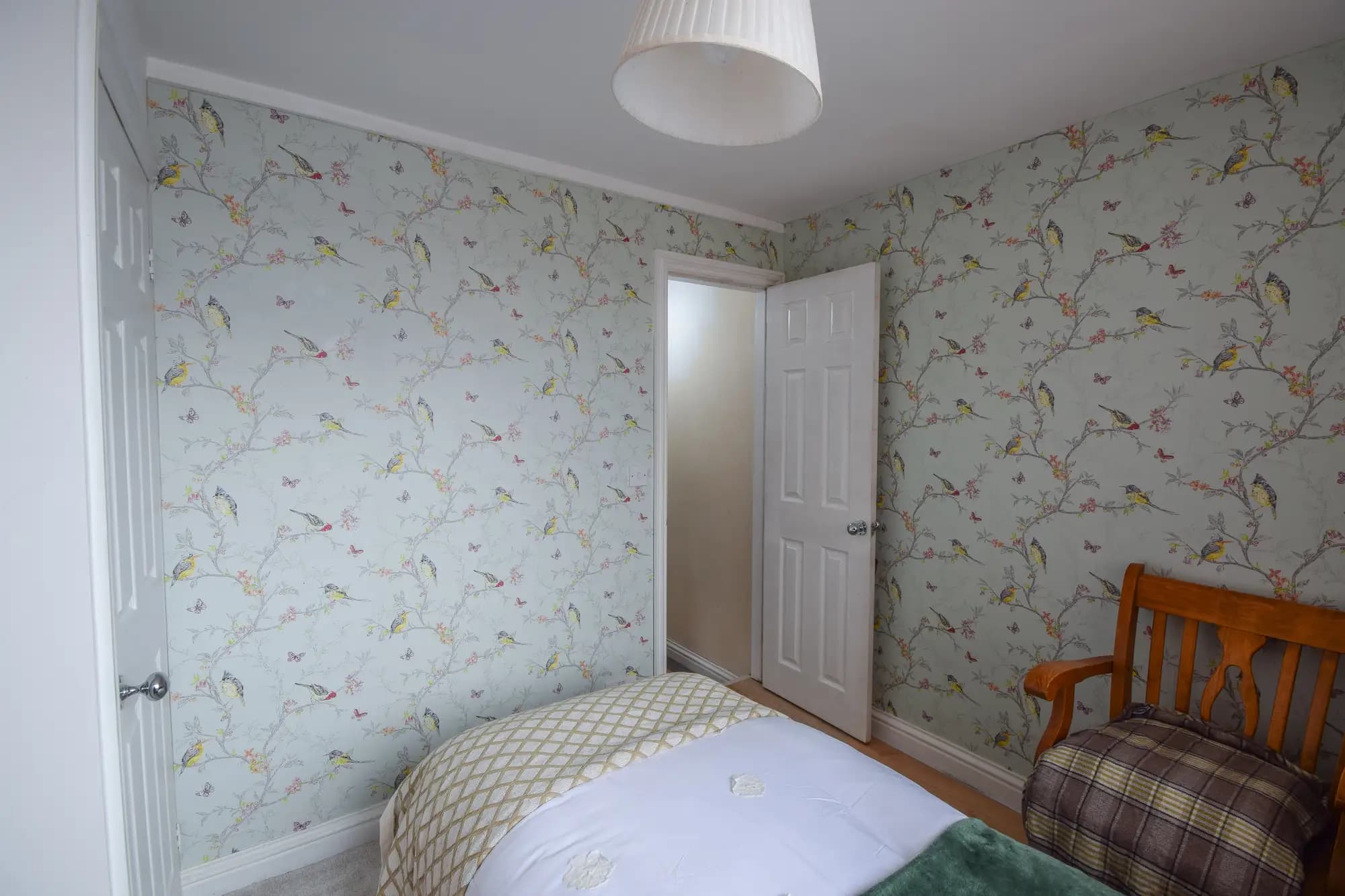 property photo 13 of 19