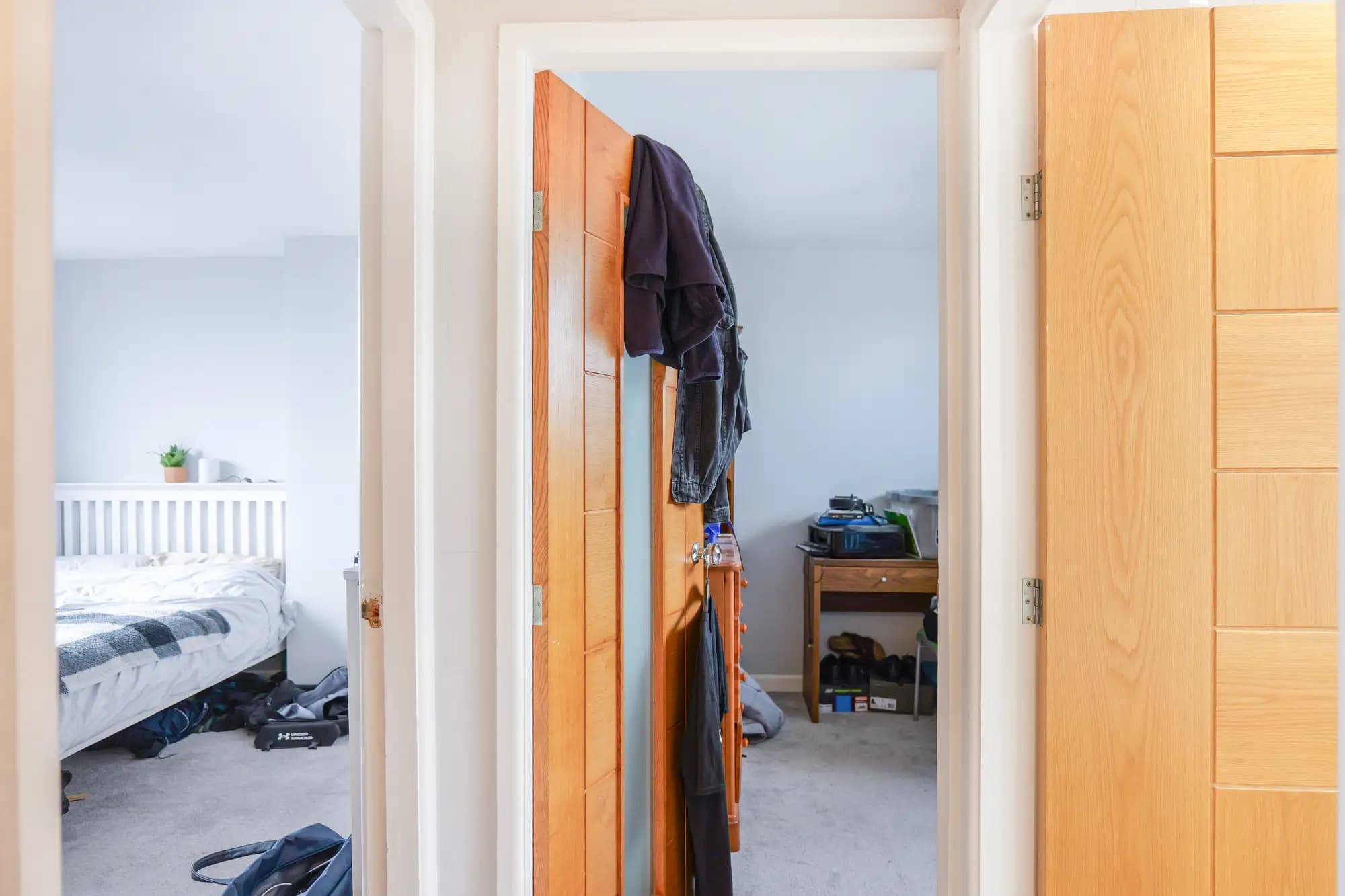 property photo 6 of 19