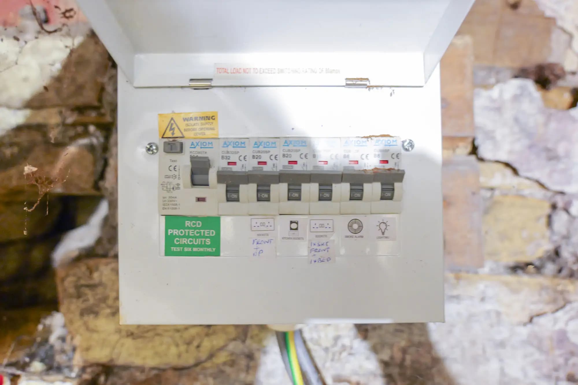 property photo 15 of 20