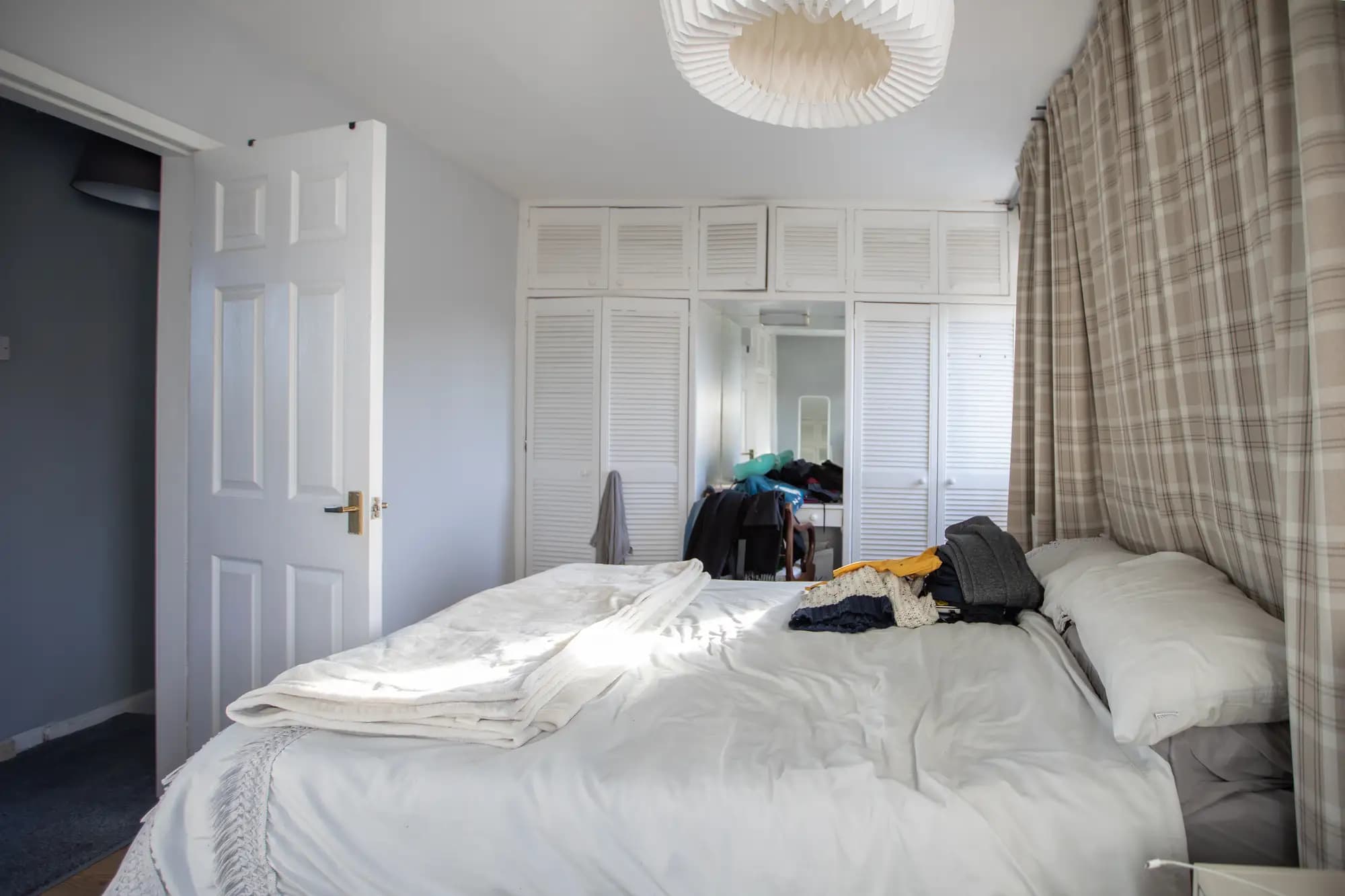 property photo 17 of 28