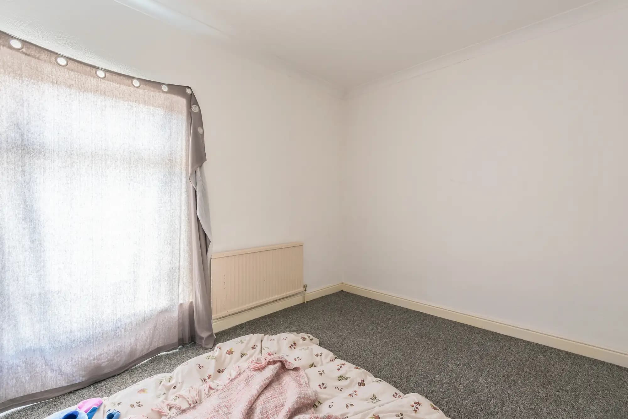 property photo 14 of 25