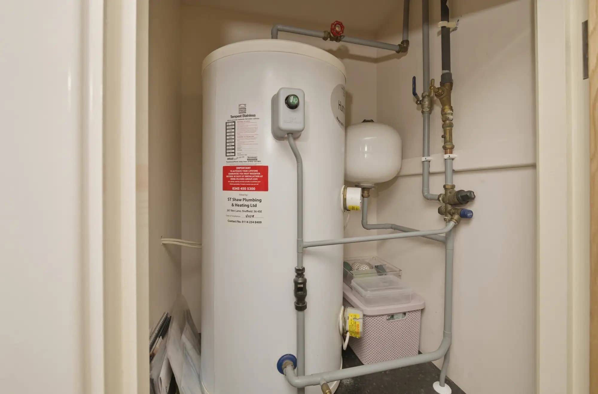 property photo 9 of 10