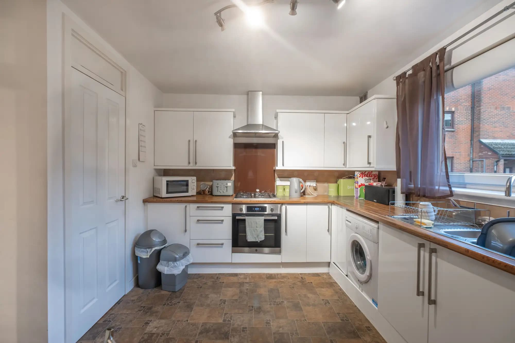 property photo 8 of 29