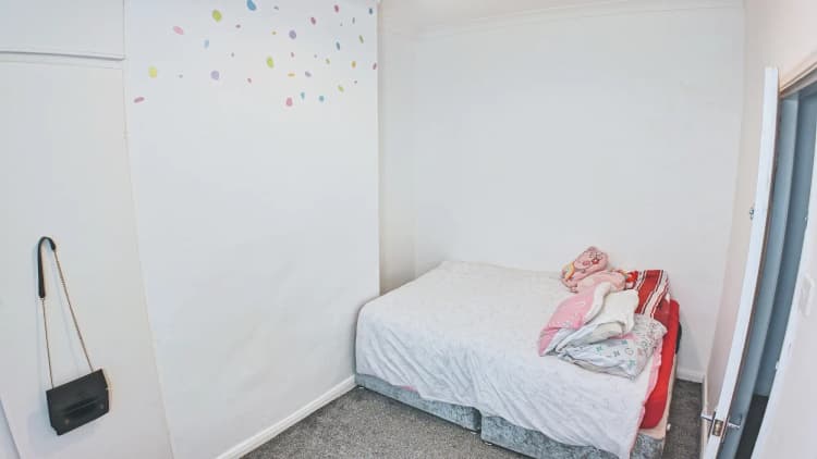 property photo 14 of 23