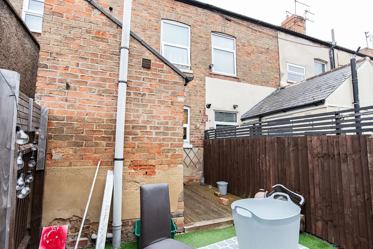 property photo 22 of 25