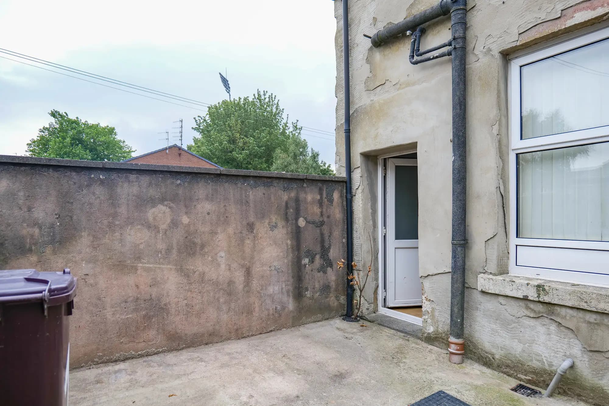 property photo 14 of 15