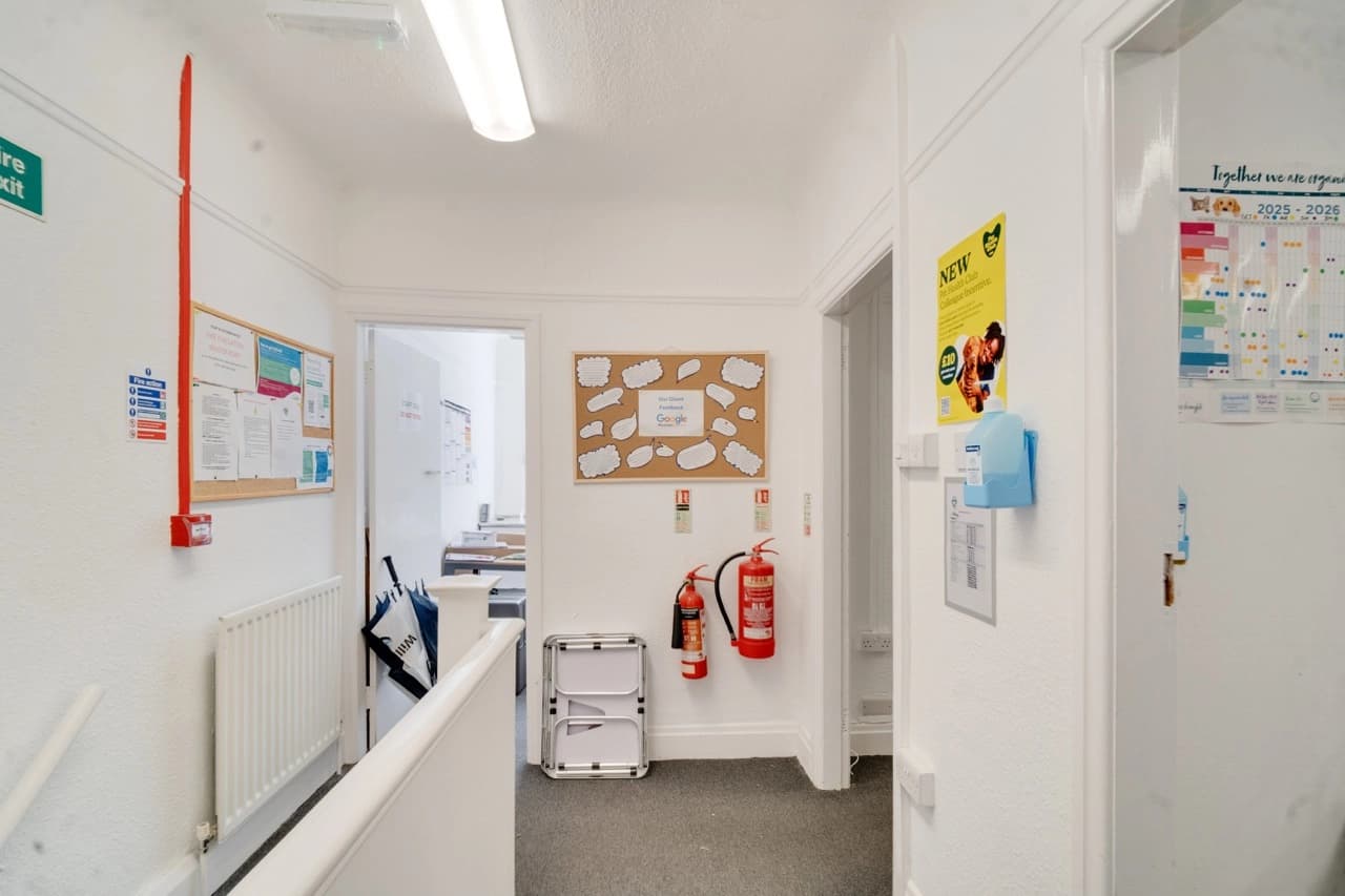 property photo 13 of 39