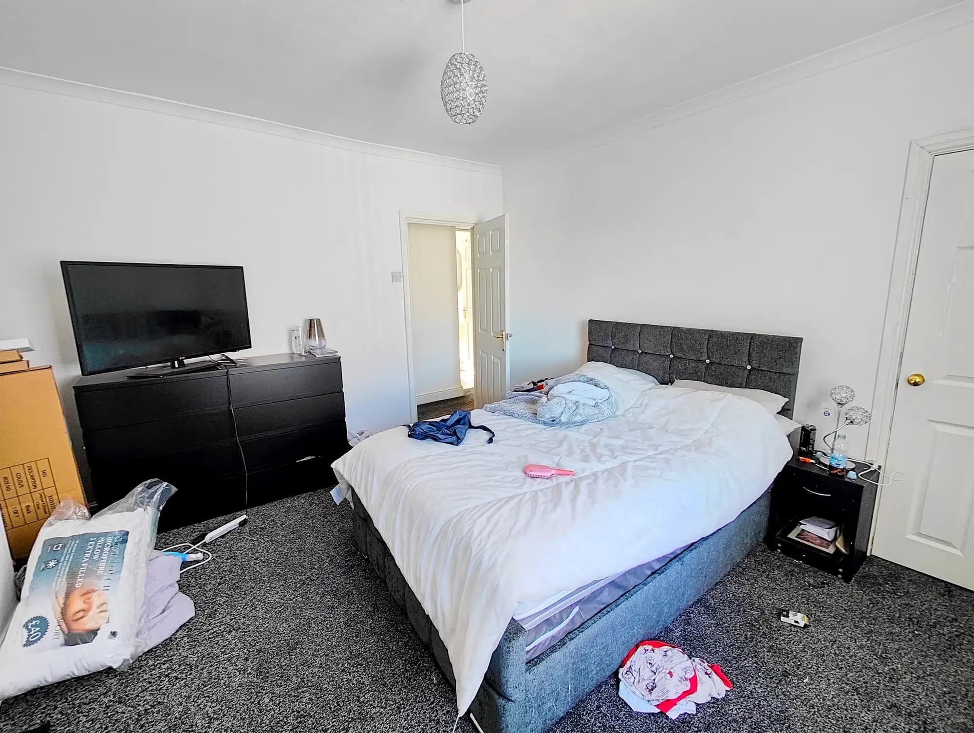 property photo 11 of 21