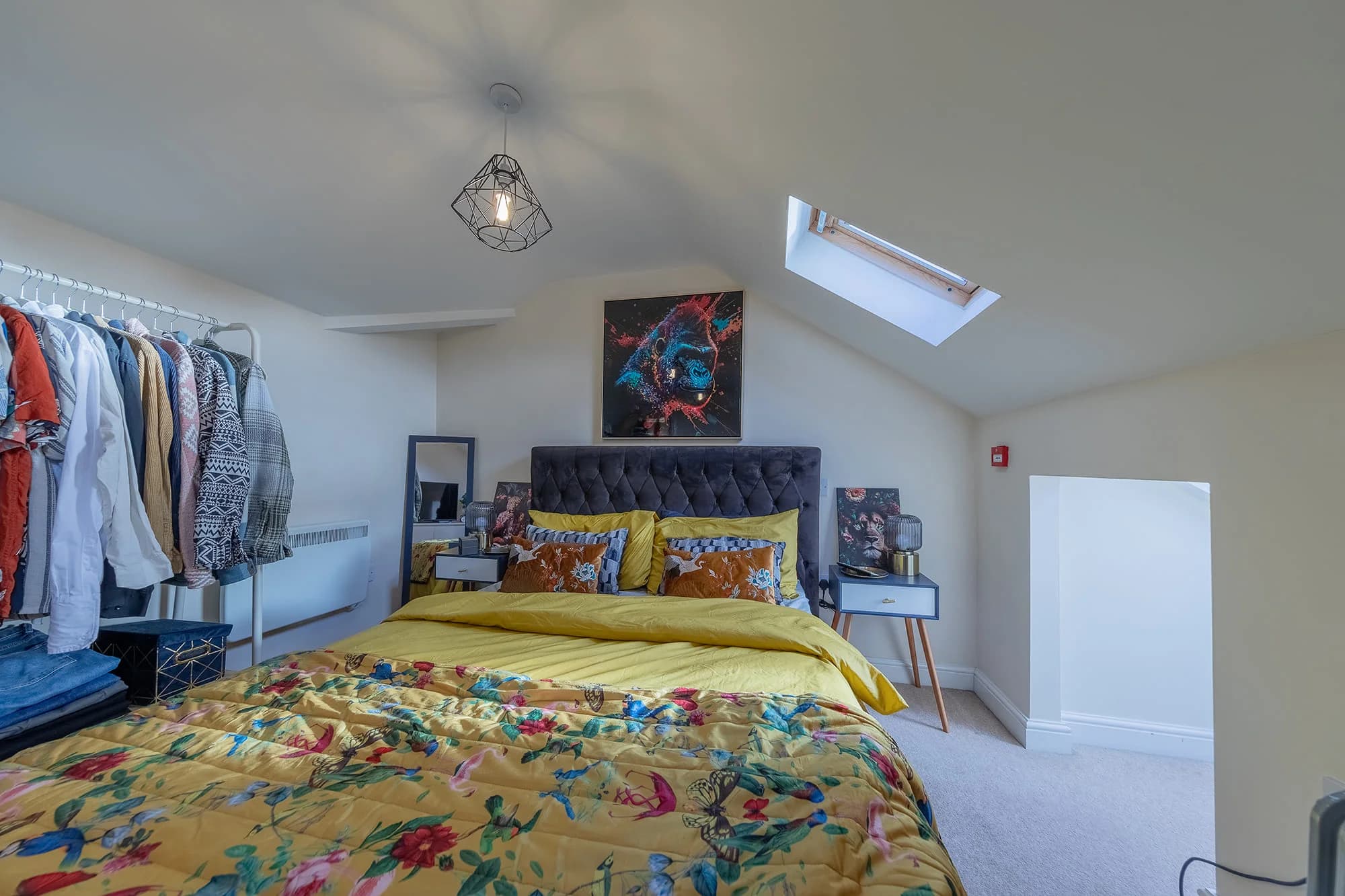 property photo 11 of 15