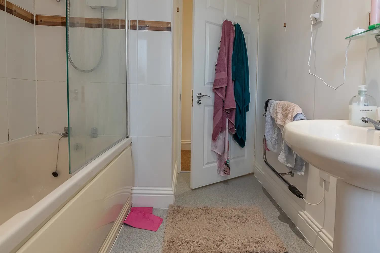 property photo 13 of 30