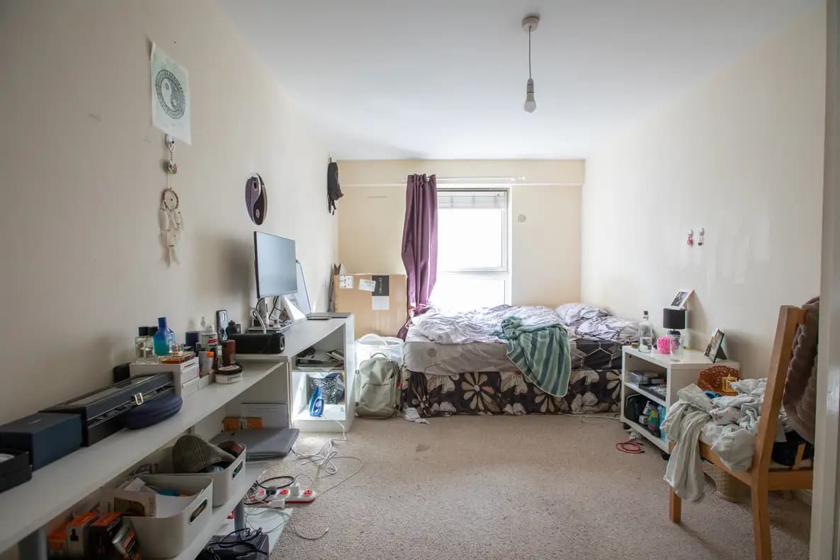 property photo 13 of 28