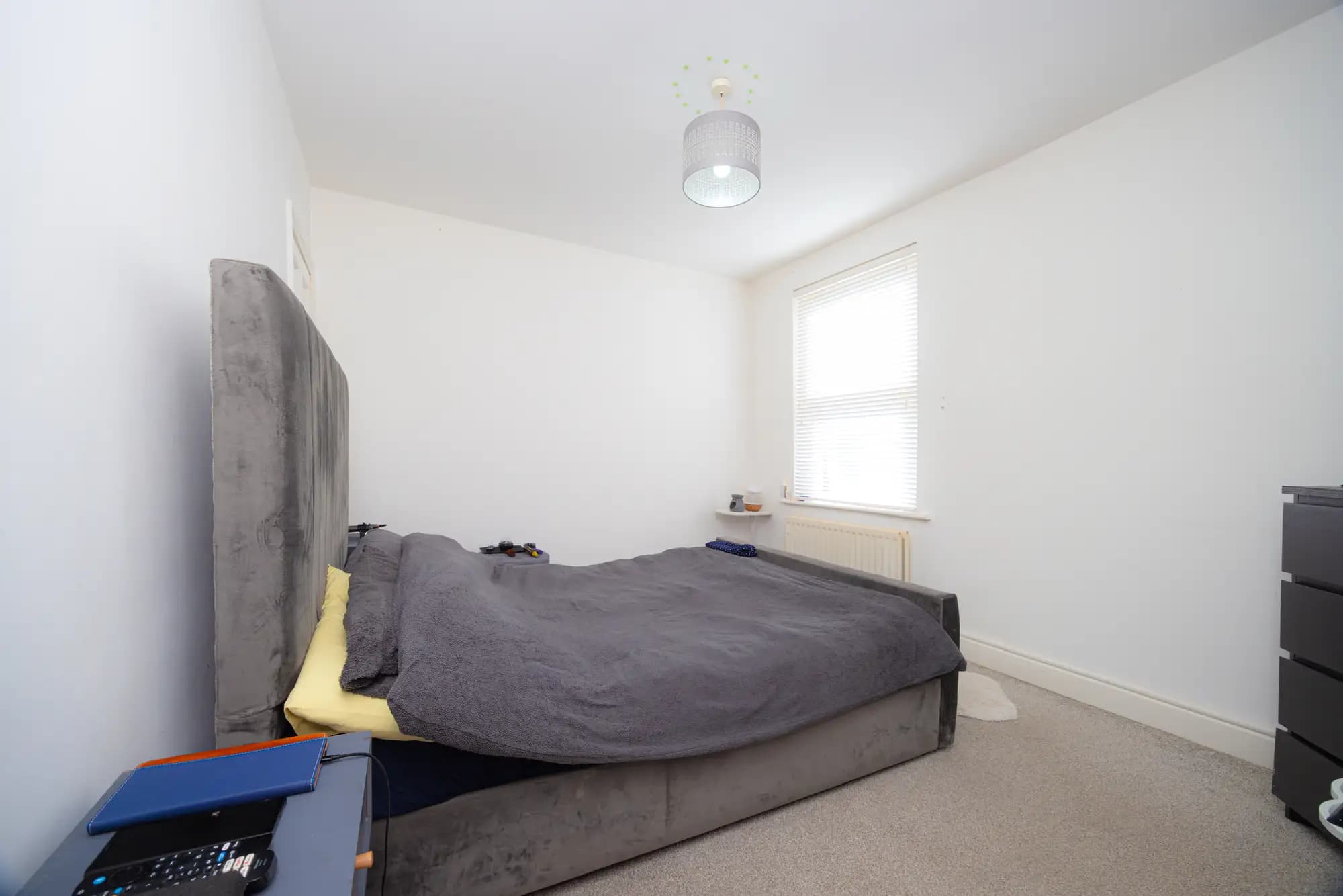 property photo 11 of 19