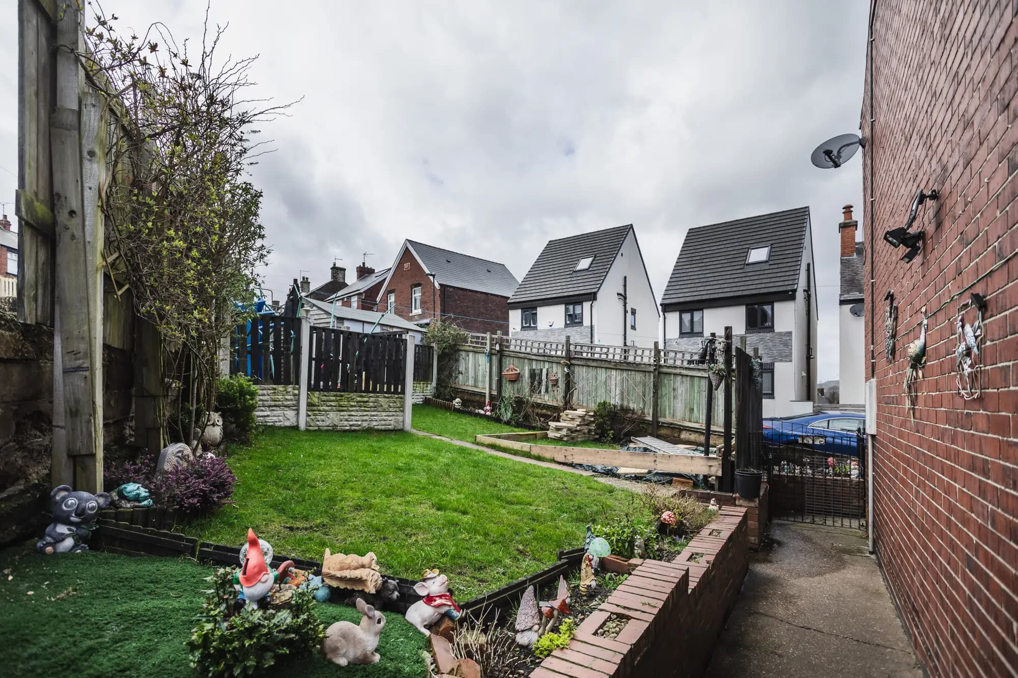 property photo 22 of 26