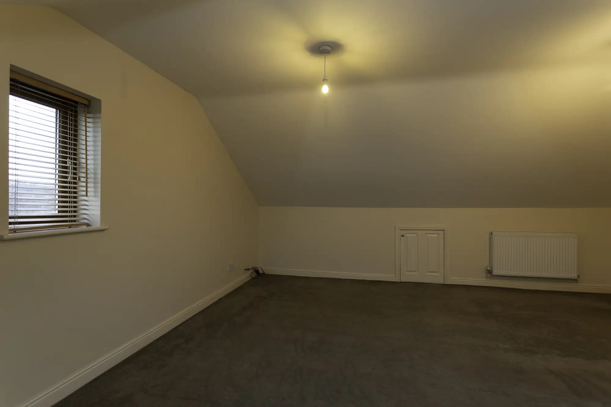 property photo 23 of 30