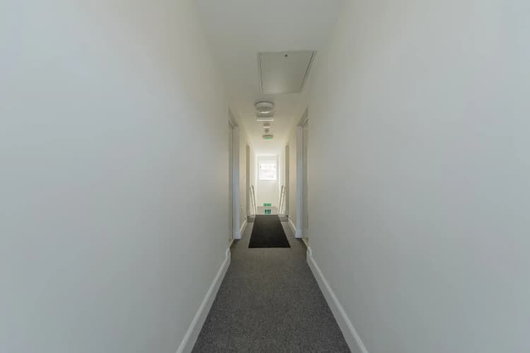 property photo 12 of 17