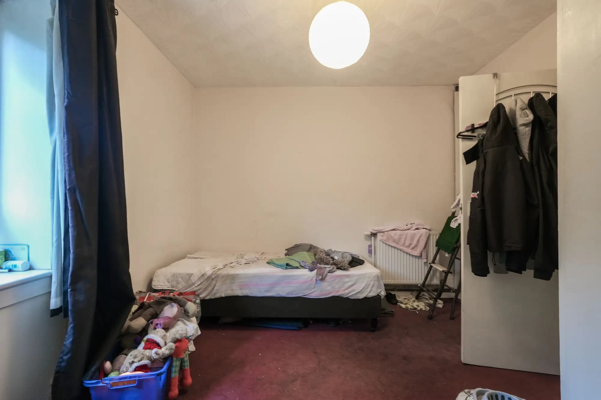 property photo 11 of 16