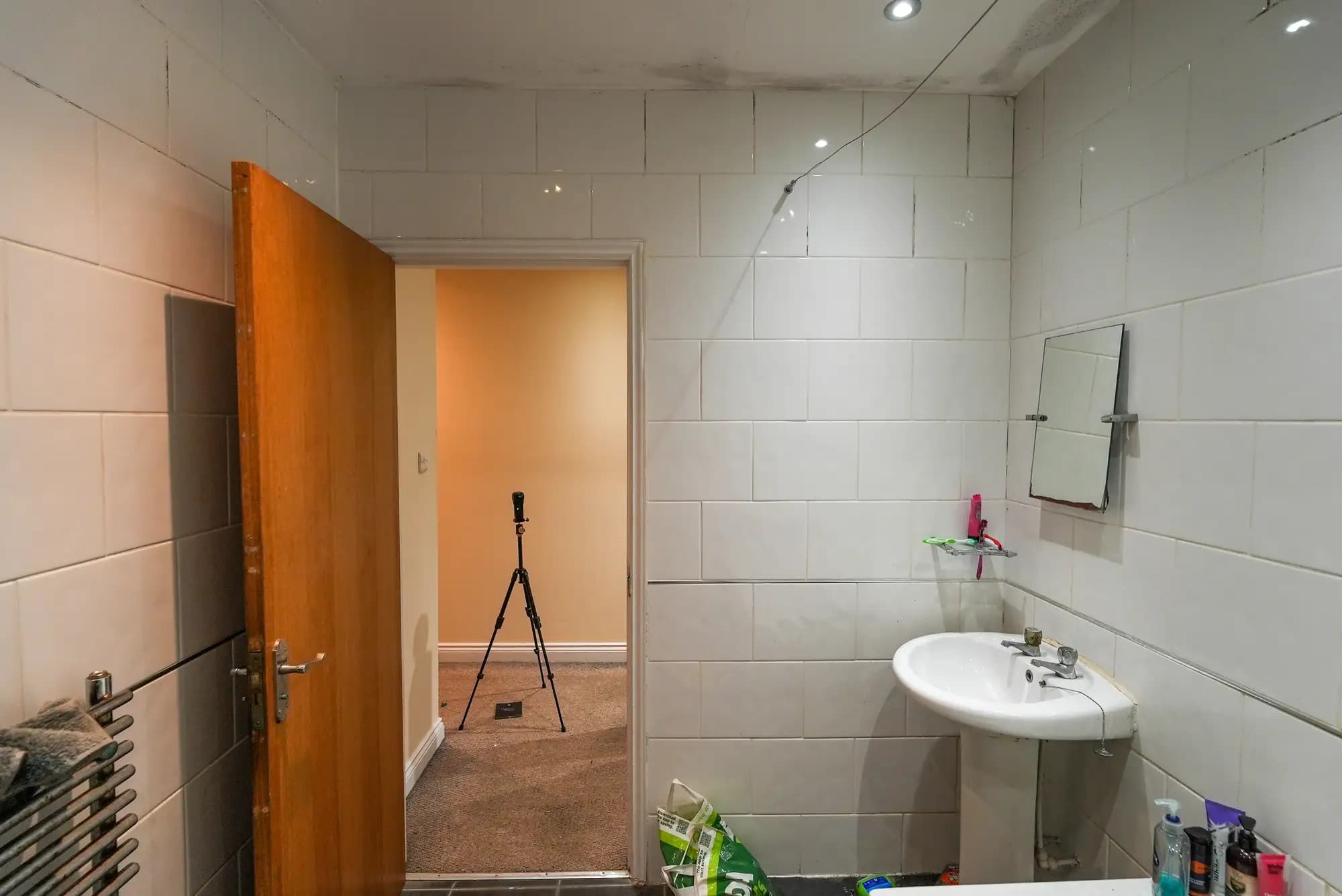 property photo 10 of 27