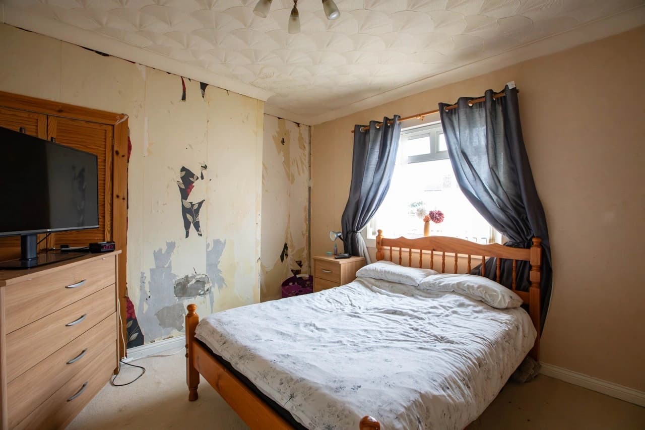 property photo 11 of 22
