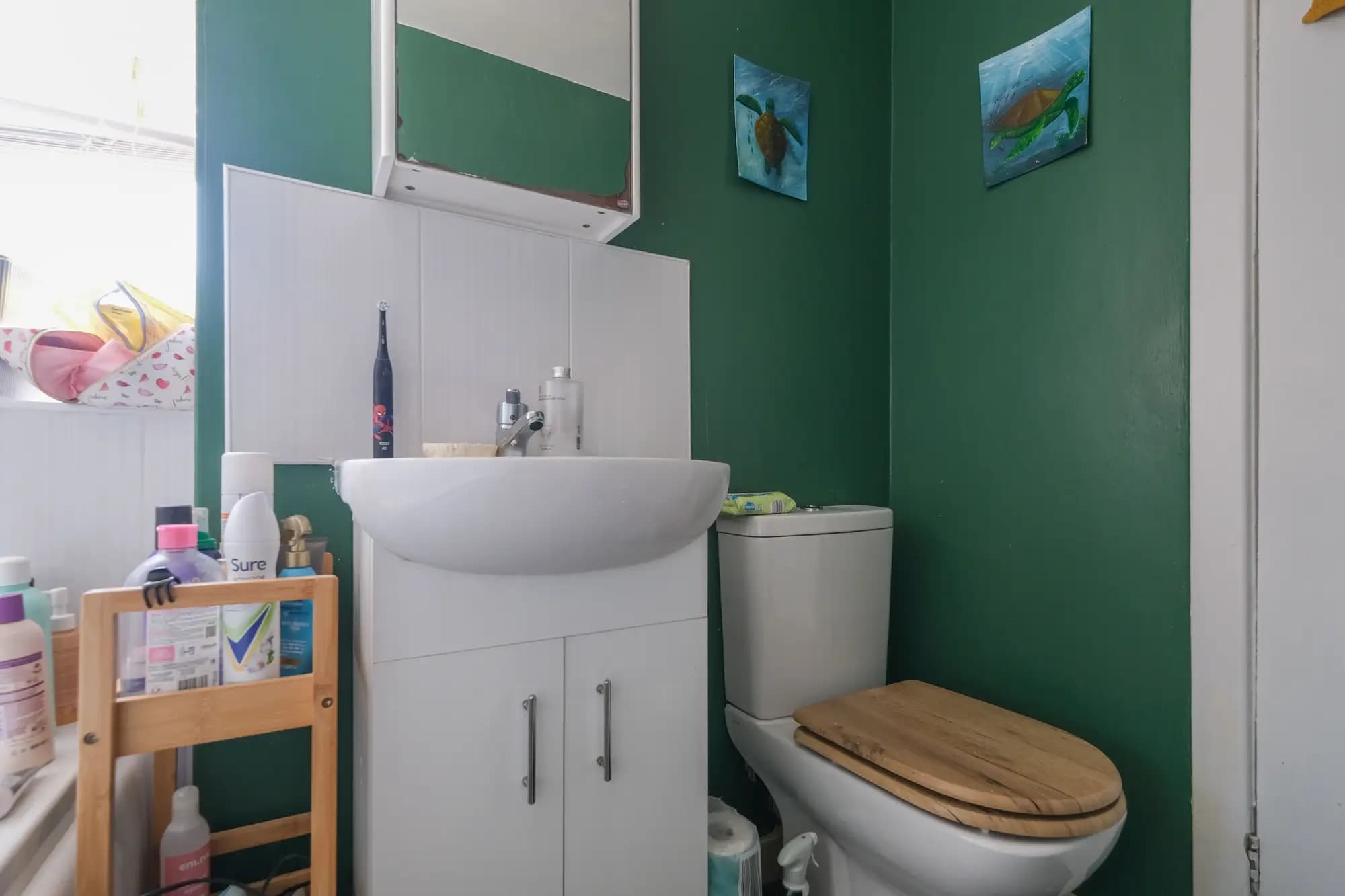 property photo 6 of 18