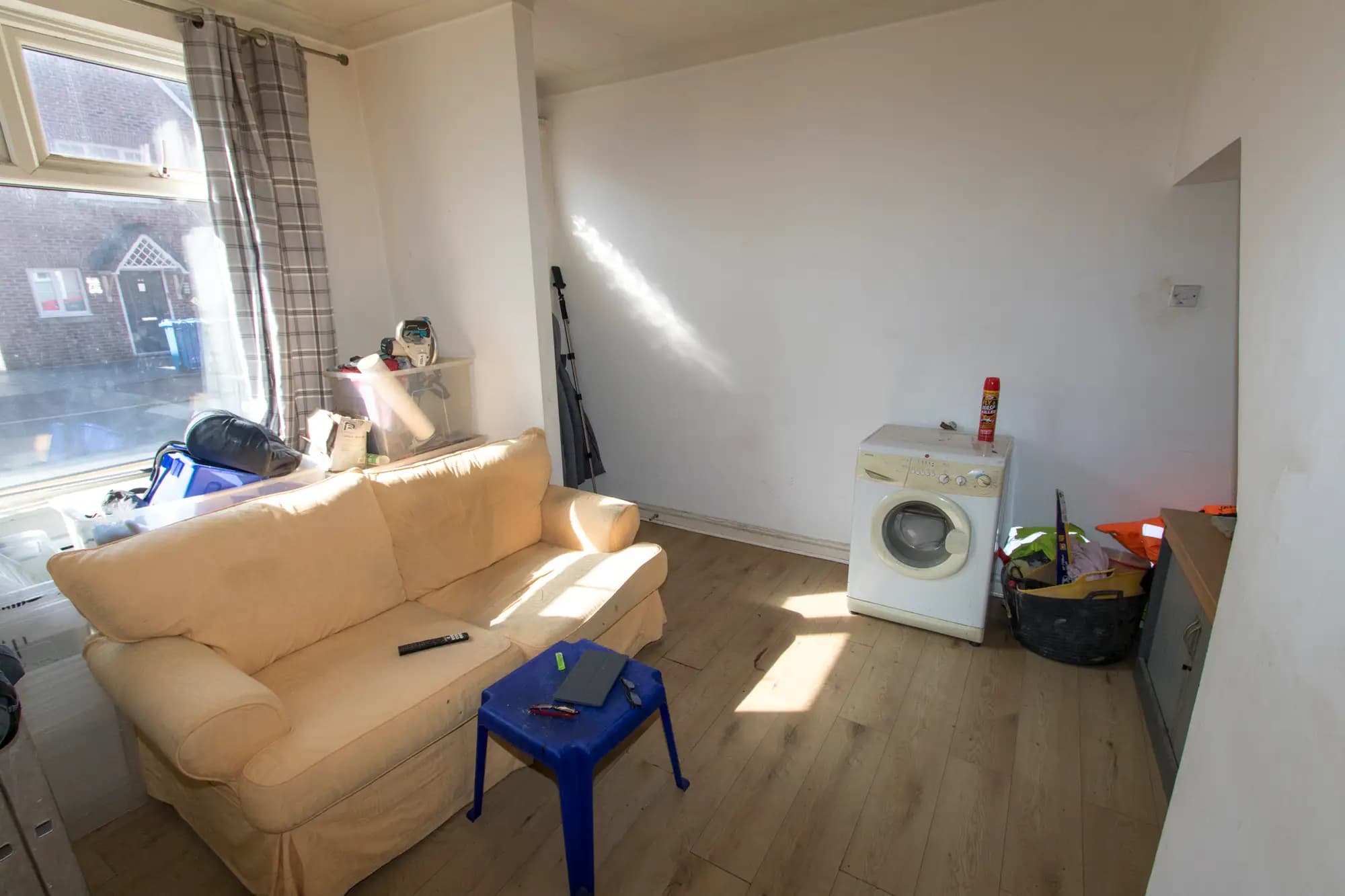 property photo 3 of 21
